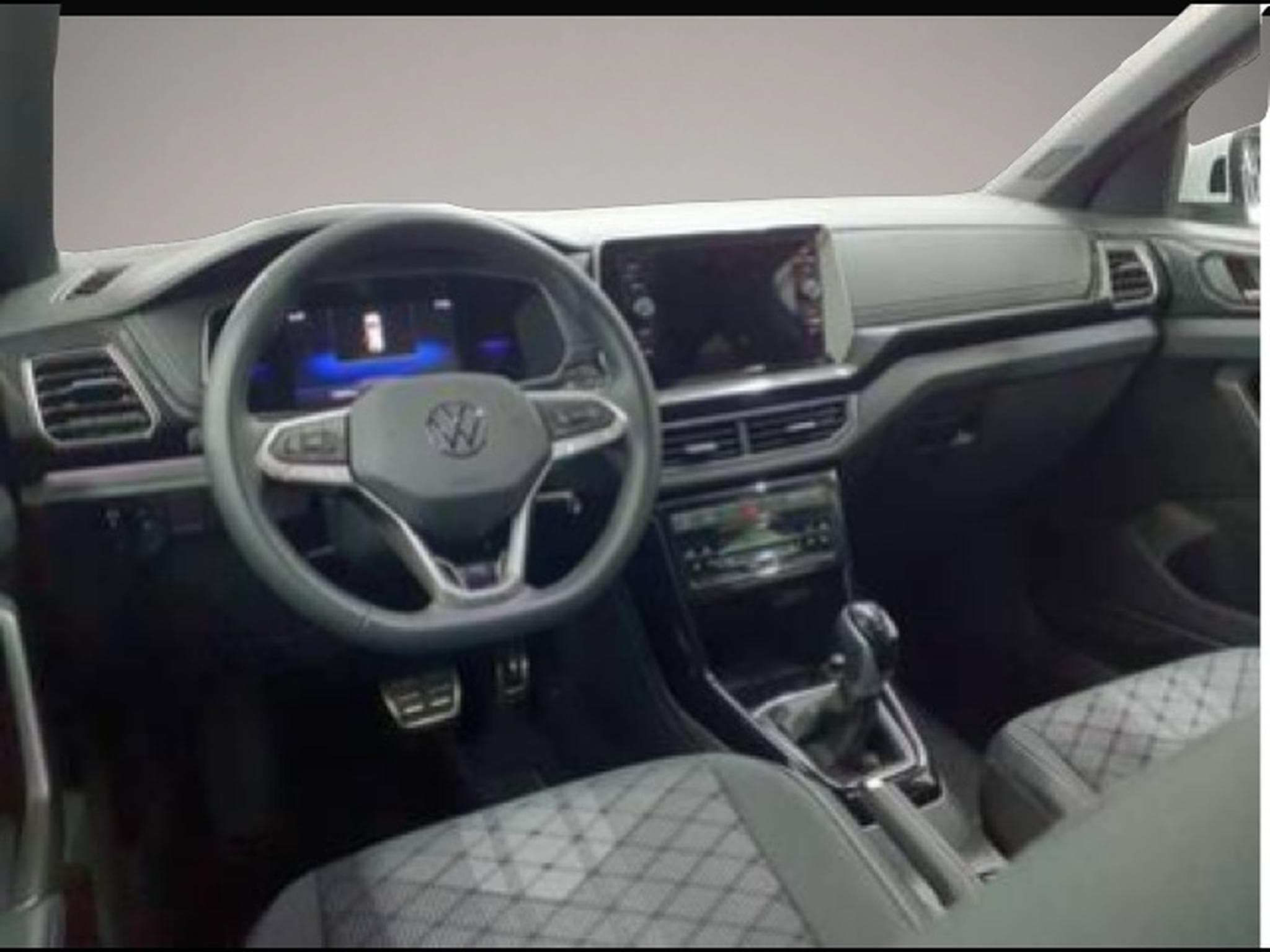 VW T-Cross (2025) - Photo 1