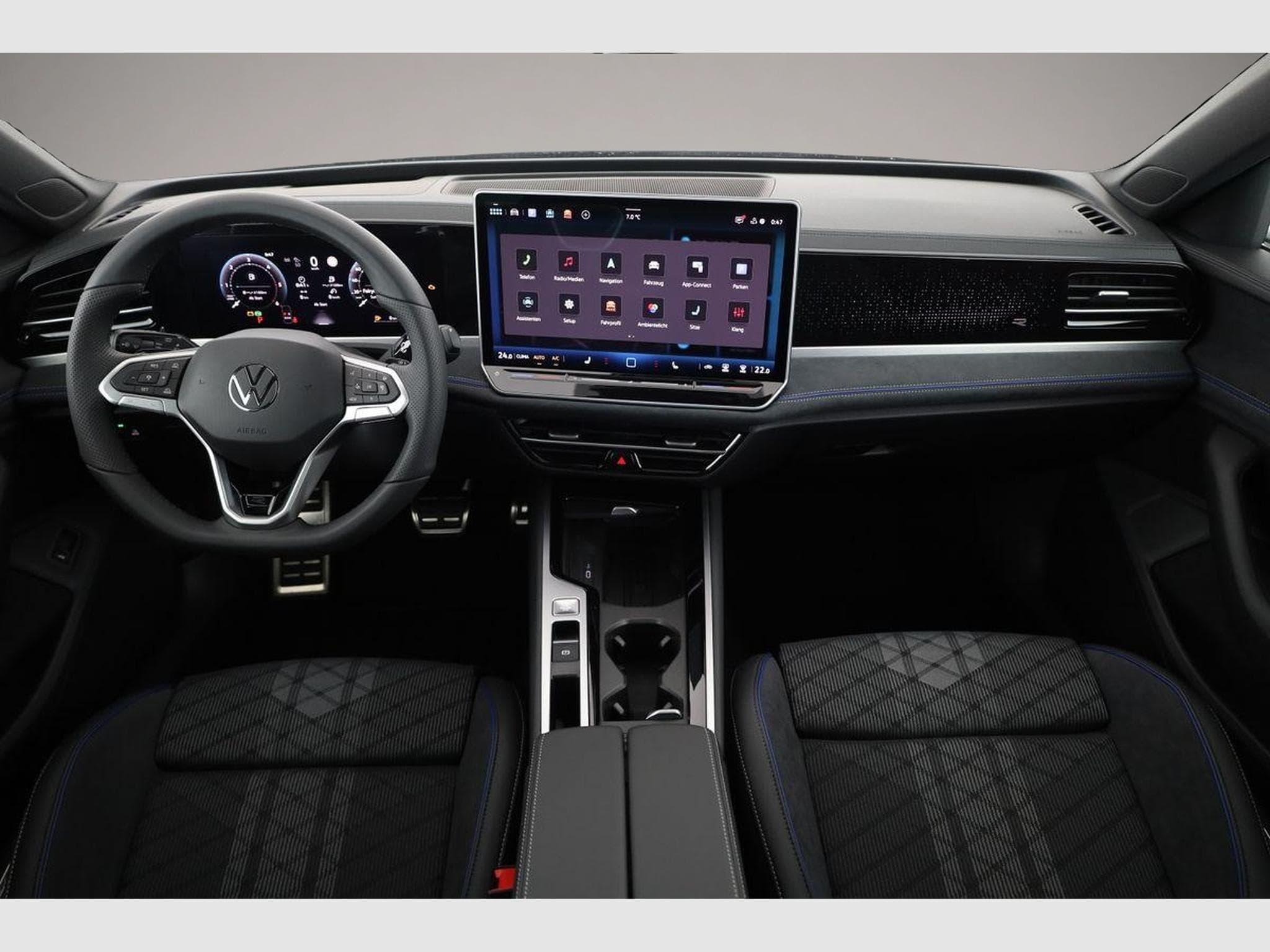 VW Passat (2026) - Photo 5
