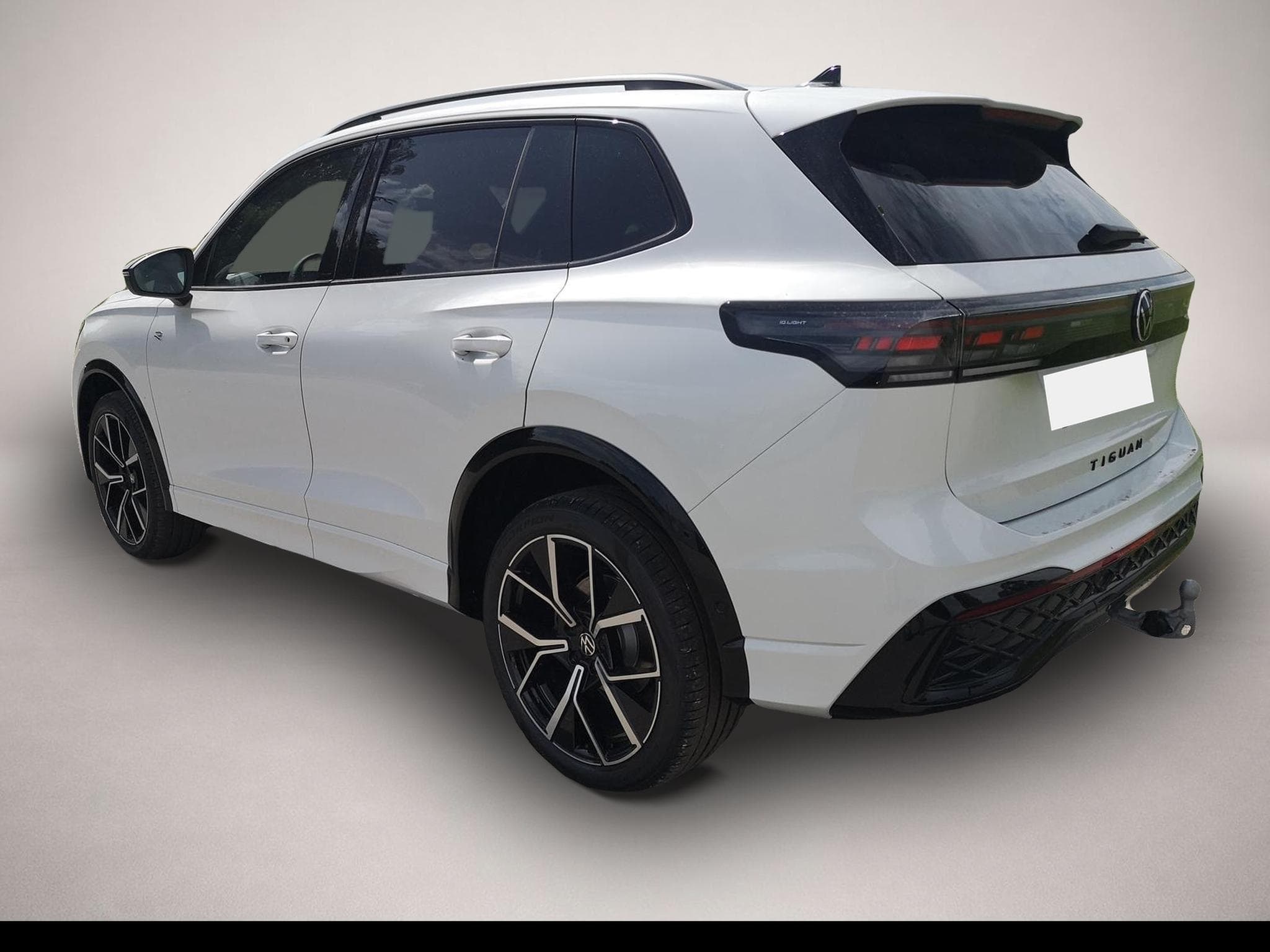 VW Tiguan (2025) - Photo 3