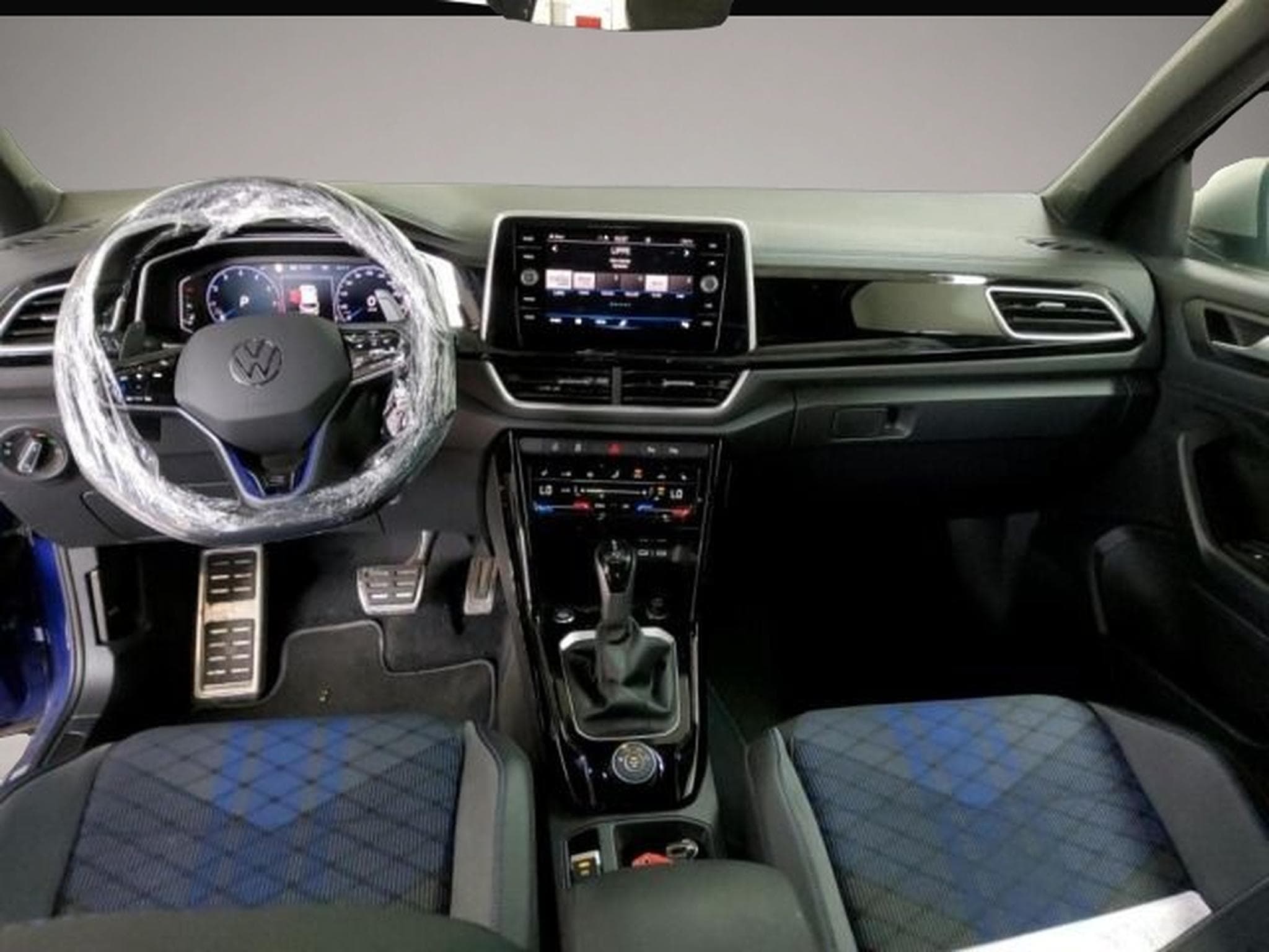 VW T-Roc (2024) - Photo 5