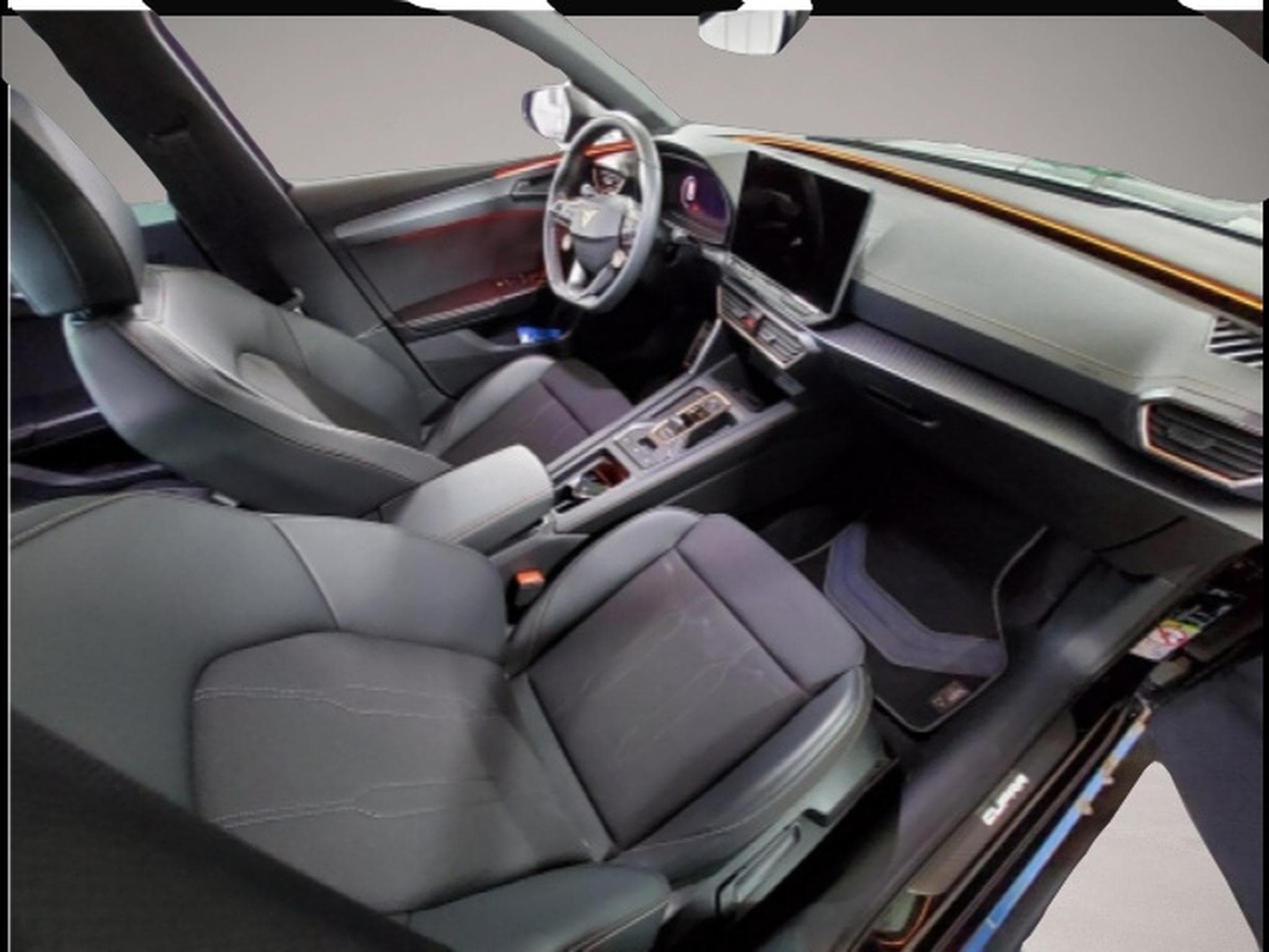 Cupra Leon (2025) - Photo 1