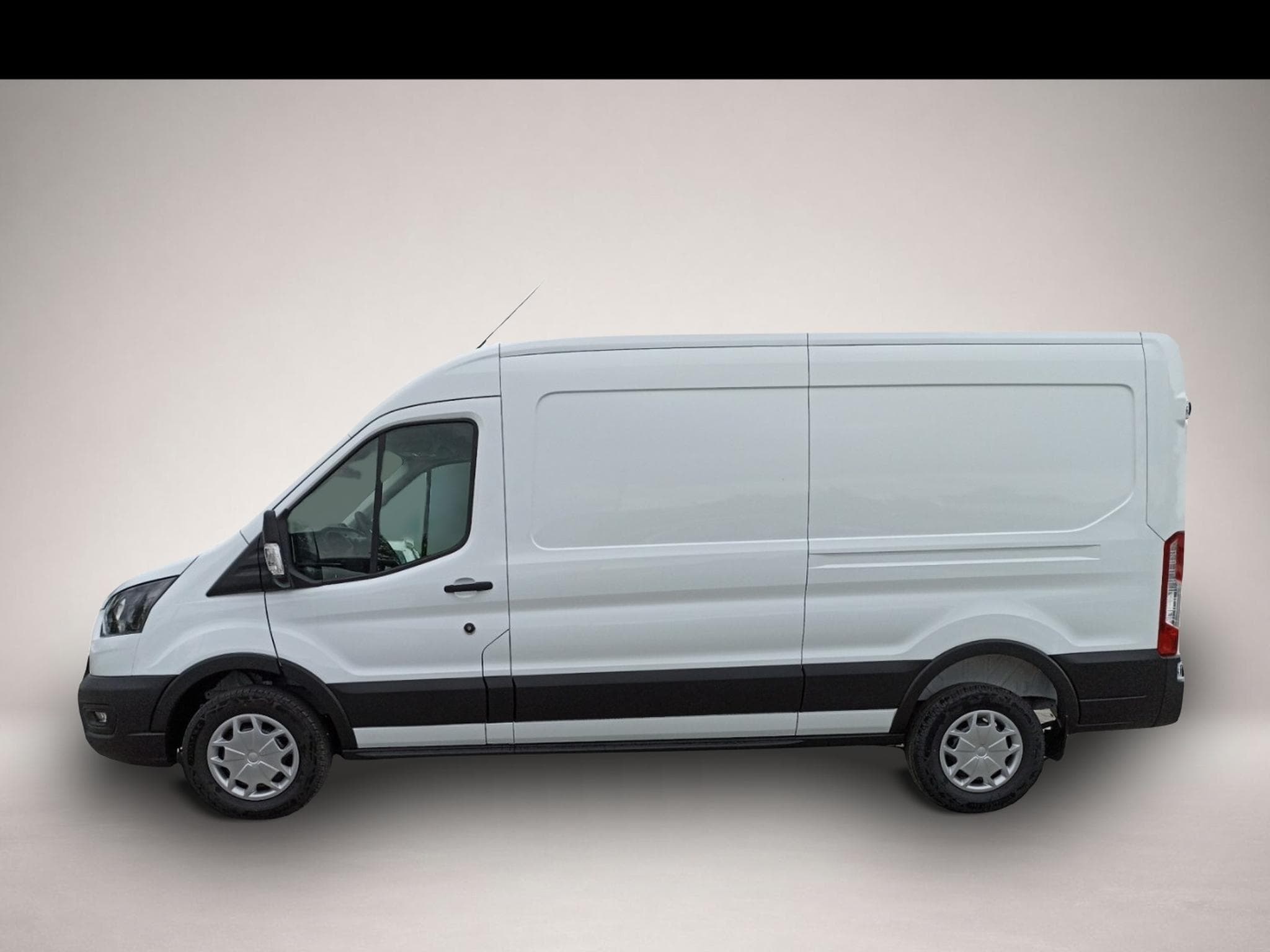 Ford Transit (2024) - Photo 2