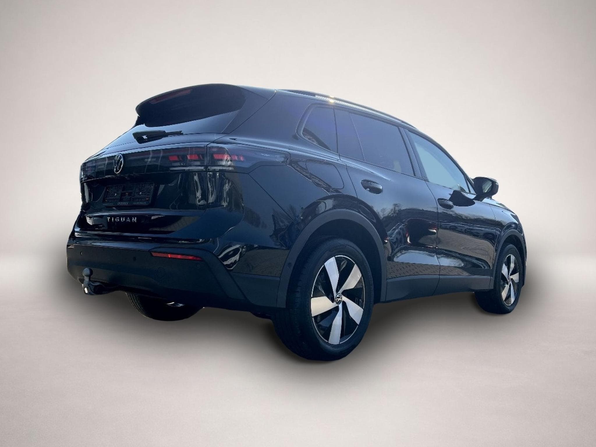 VW Tiguan (2024) - Photo 4
