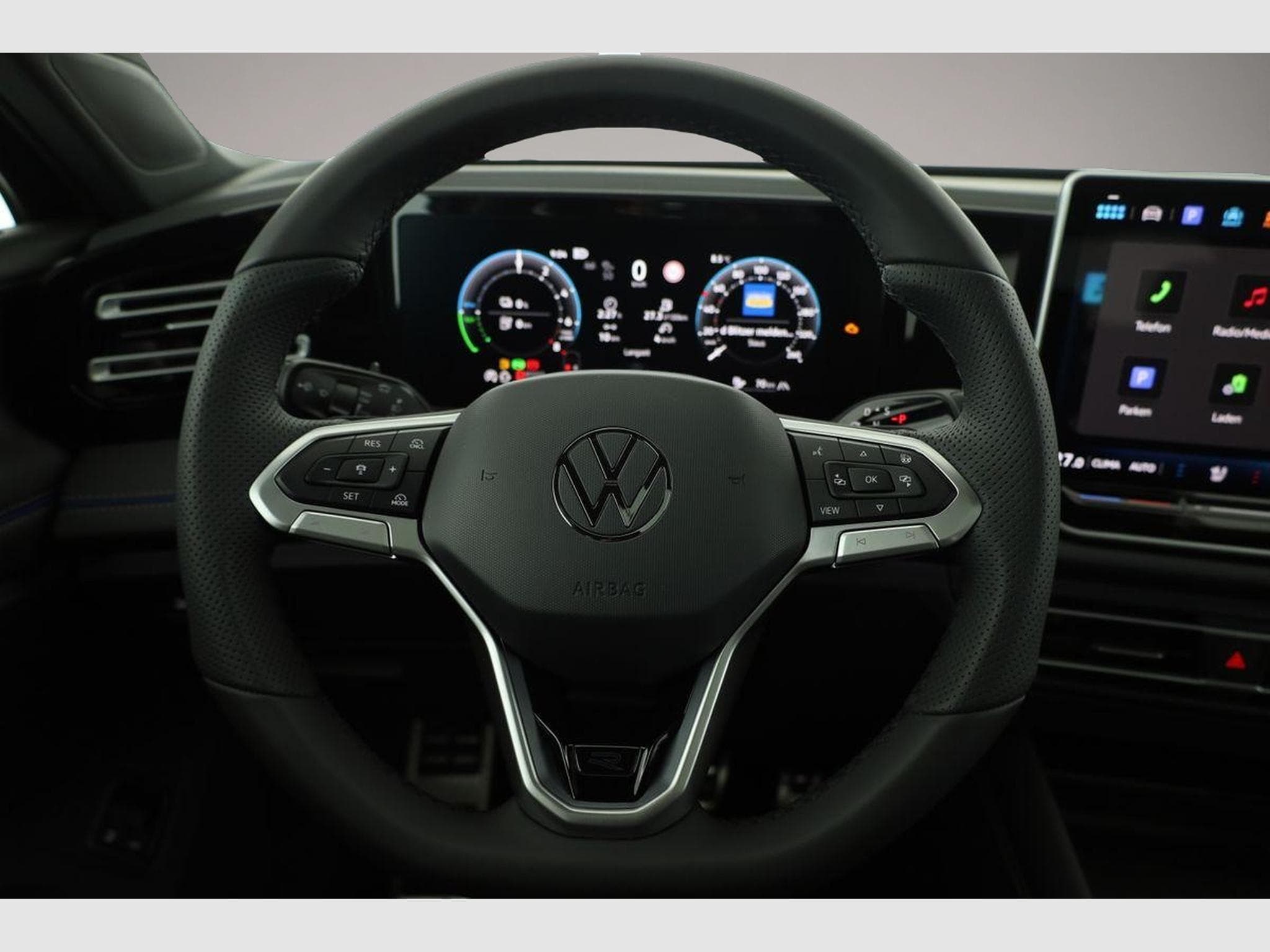 VW Tiguan (2025) - Photo 6
