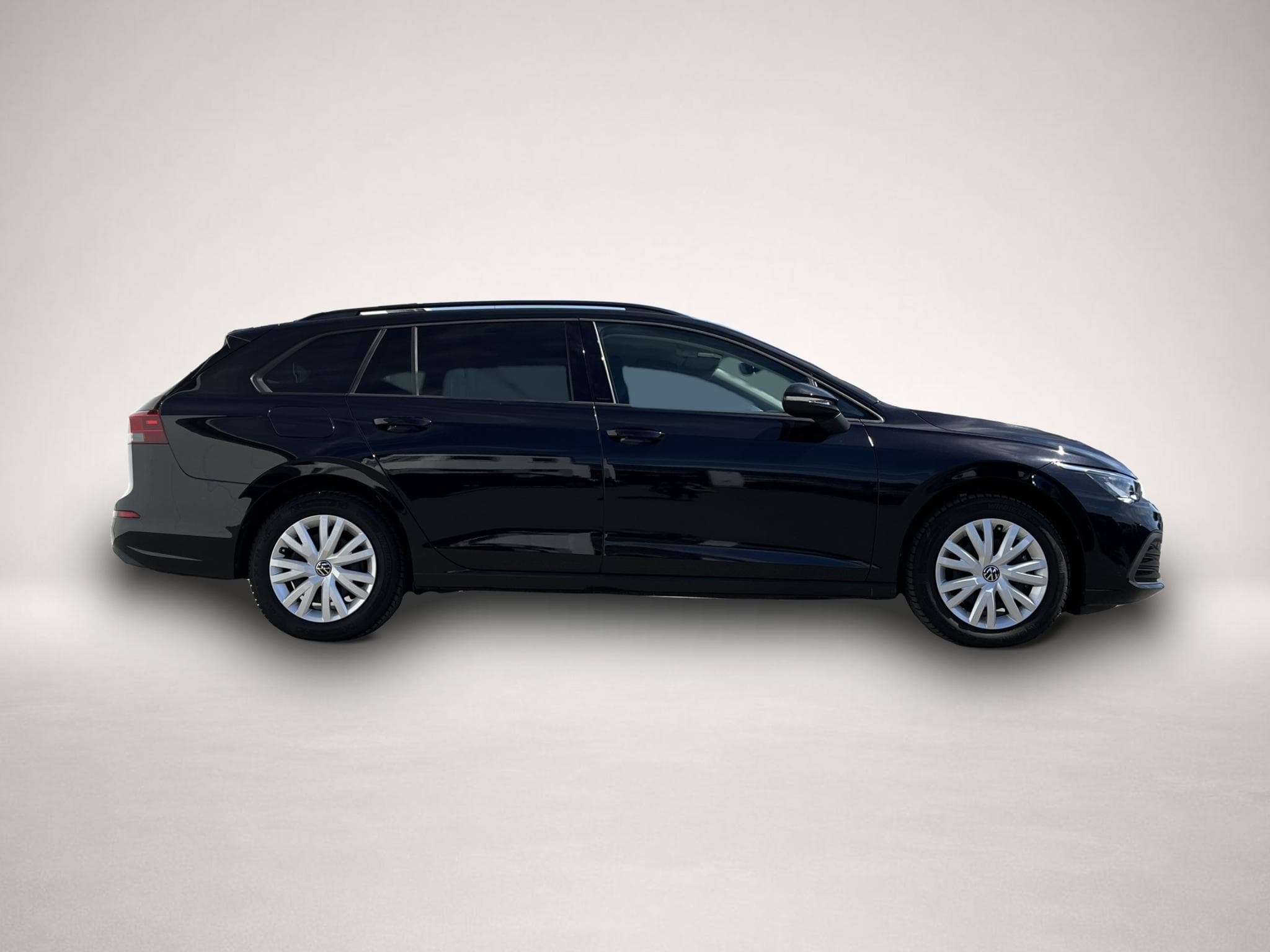 VW Golf (2022) - Photo 3