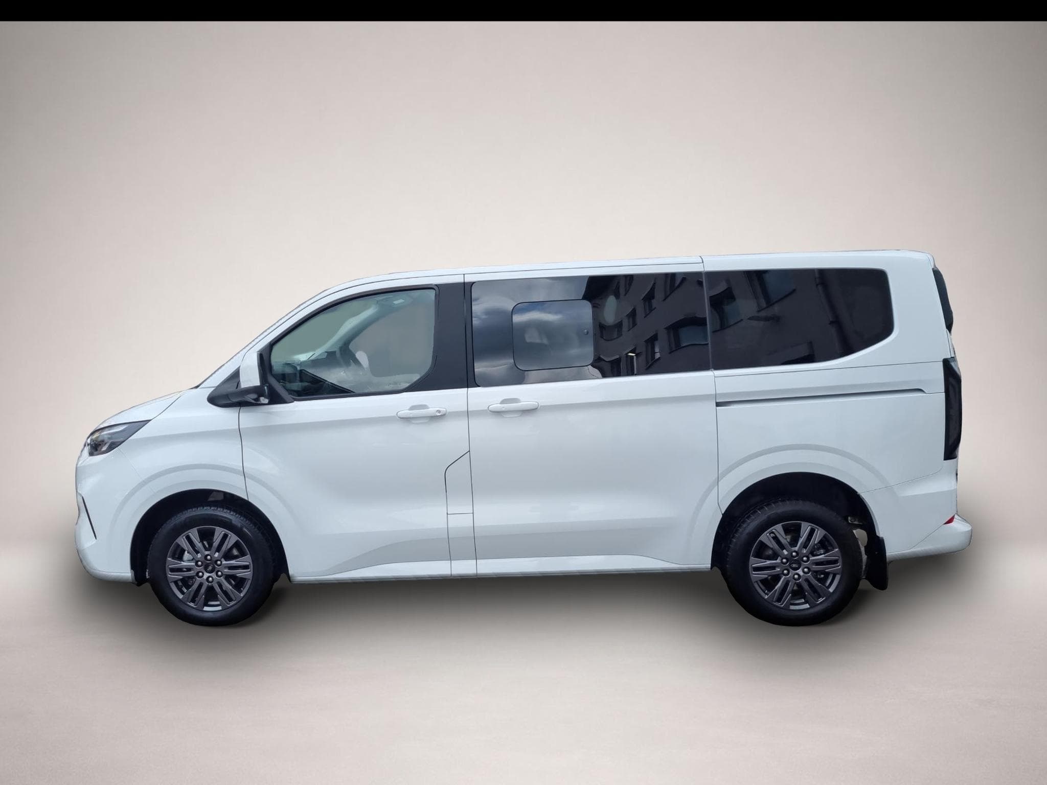 Ford Tourneo (2026) - Photo 6