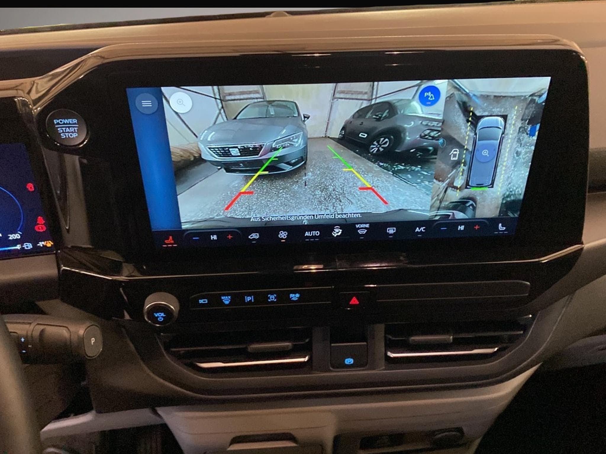 Ford Tourneo (2025) - Photo 5