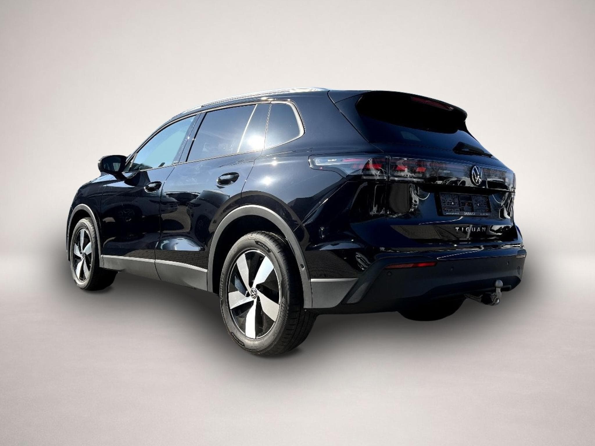 VW Tiguan (2024) - Photo 2