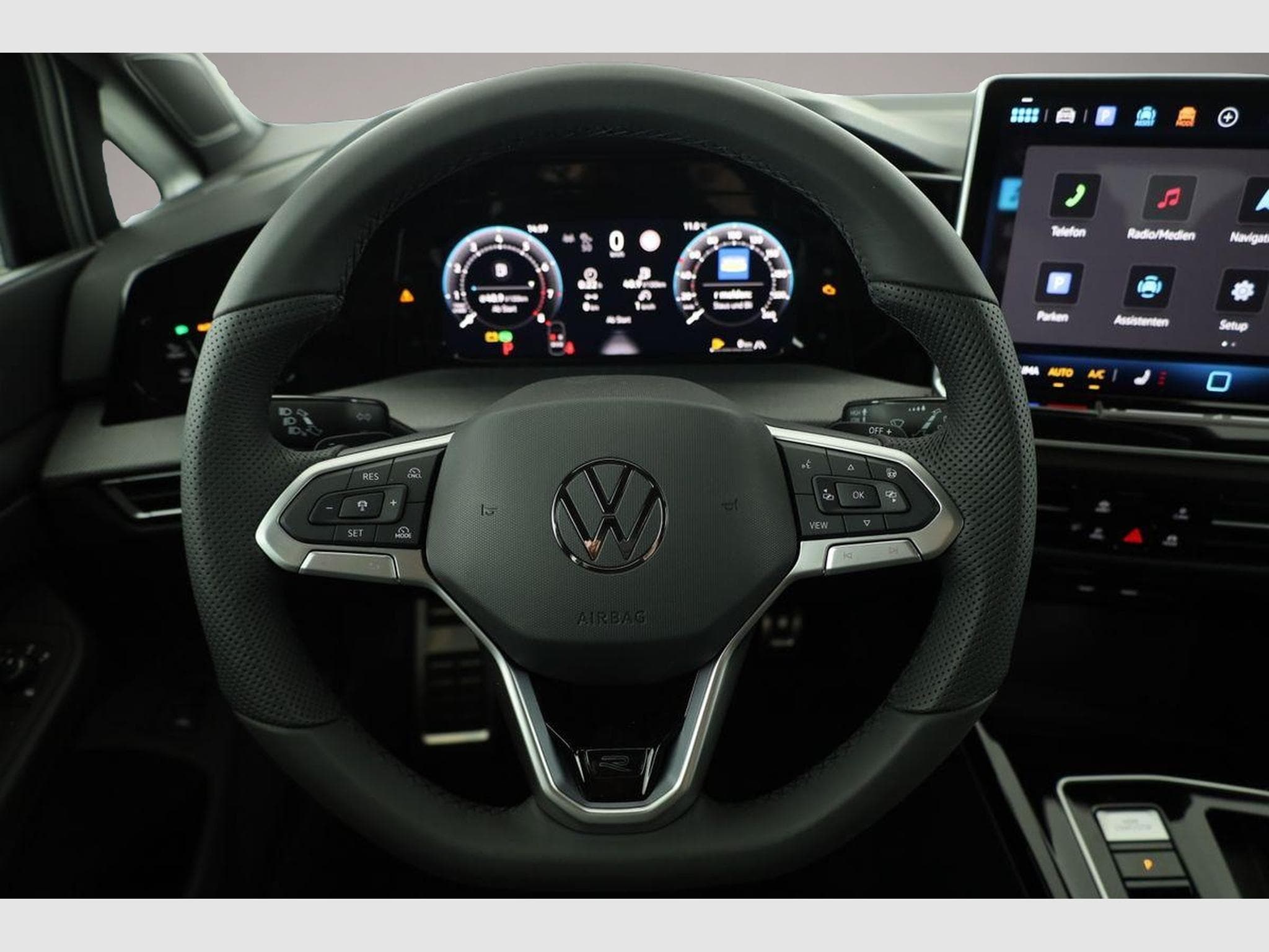 VW Golf (2026) - Photo 6