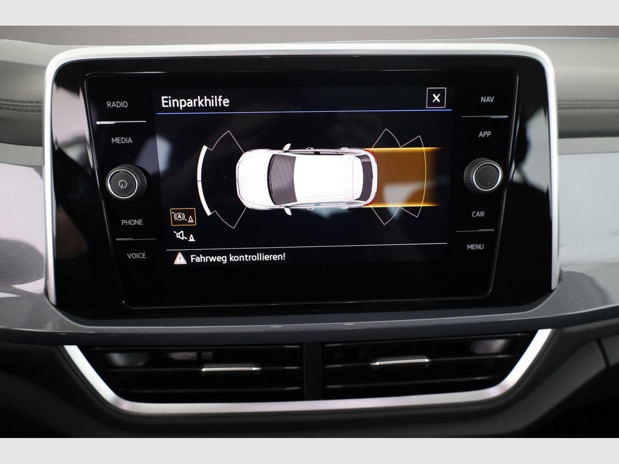 VW T-Roc (2026) - Photo 6