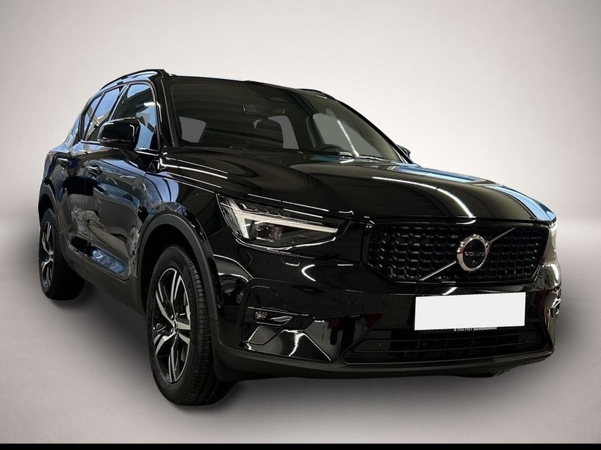 Volvo XC40 (2025) - Photo 1
