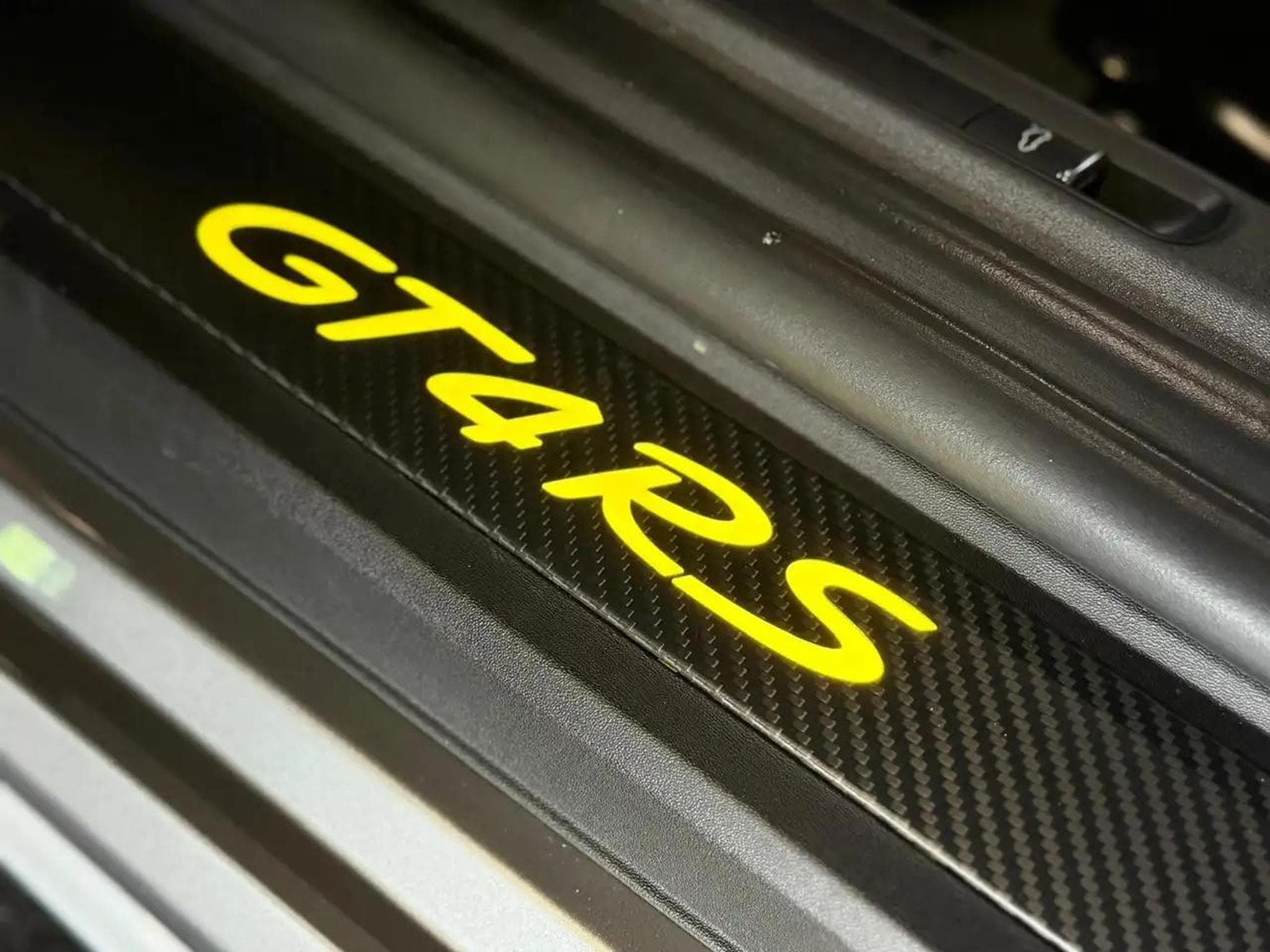 Porsche Cayman (2023) - Photo 14