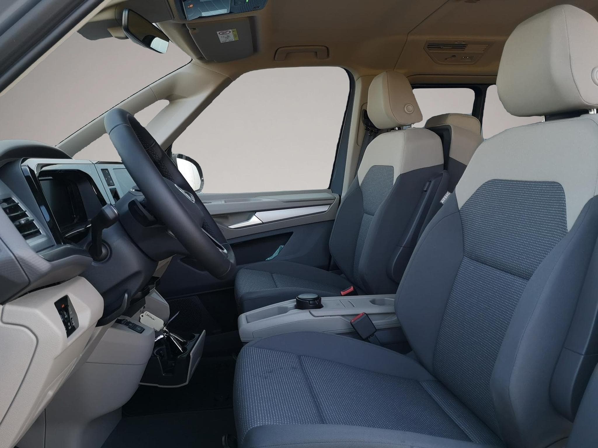 VW Multivan (2026) - Photo 5