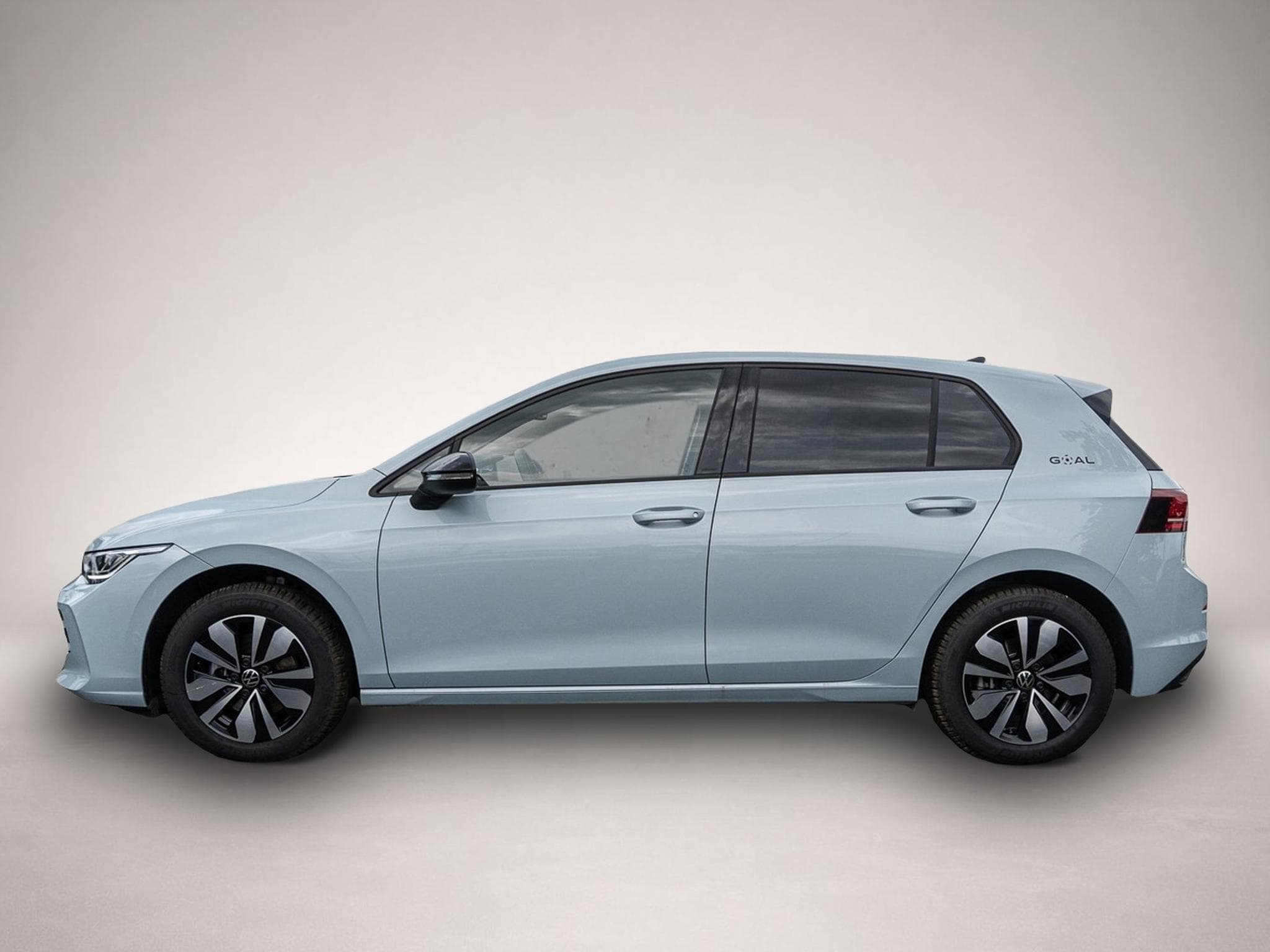 VW Golf (2025) - Photo 4