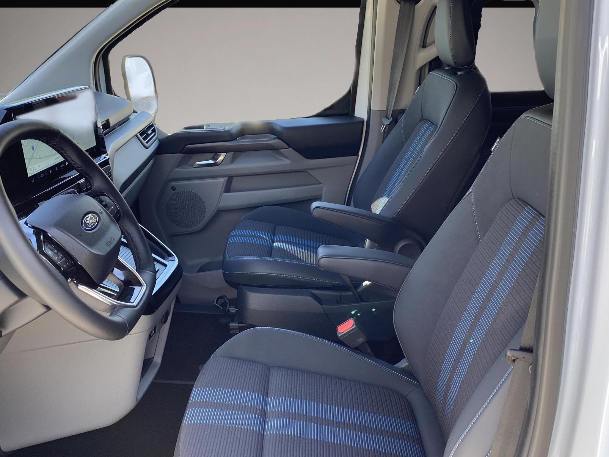 Ford Tourneo (2026) - Photo 7