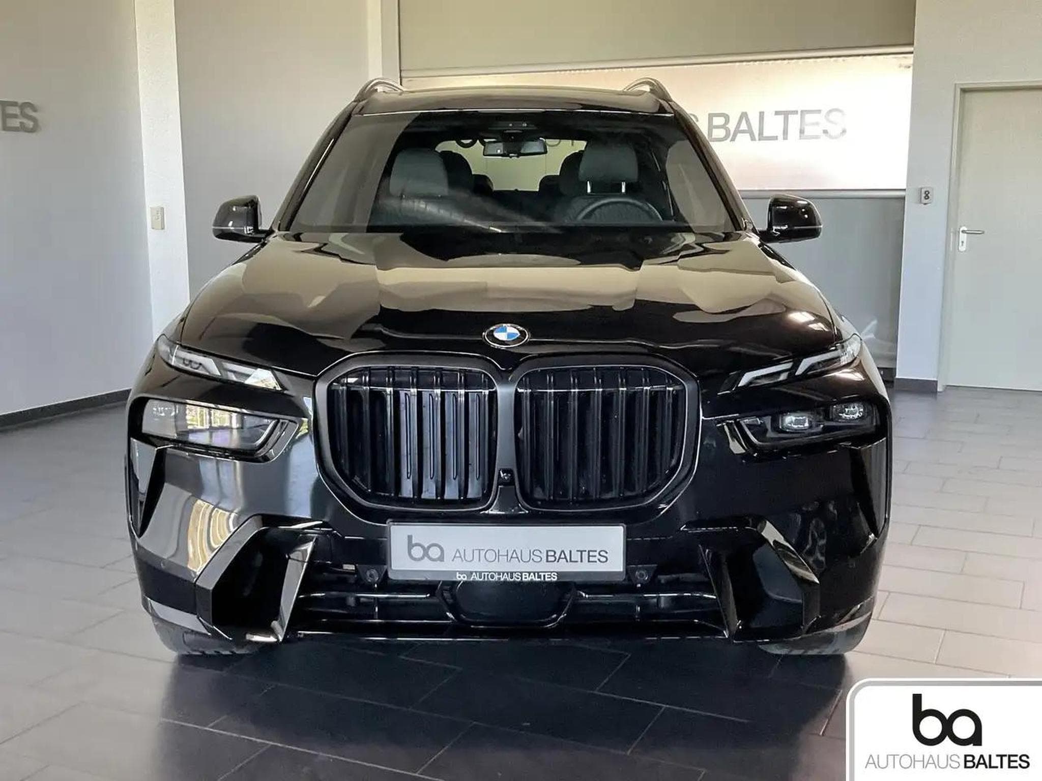 BMW X7 (2025) - Photo 2