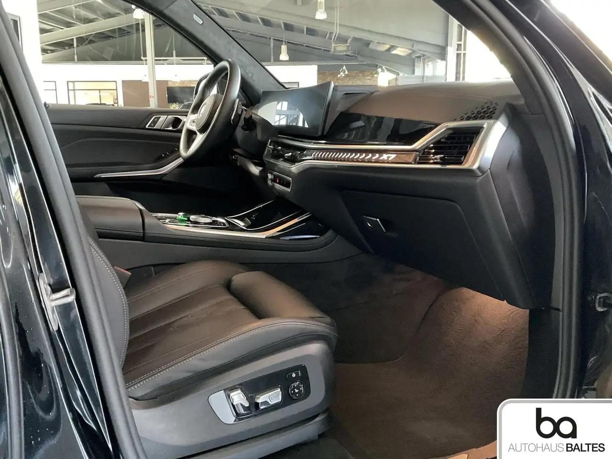 BMW X7 (2025) - Photo 6