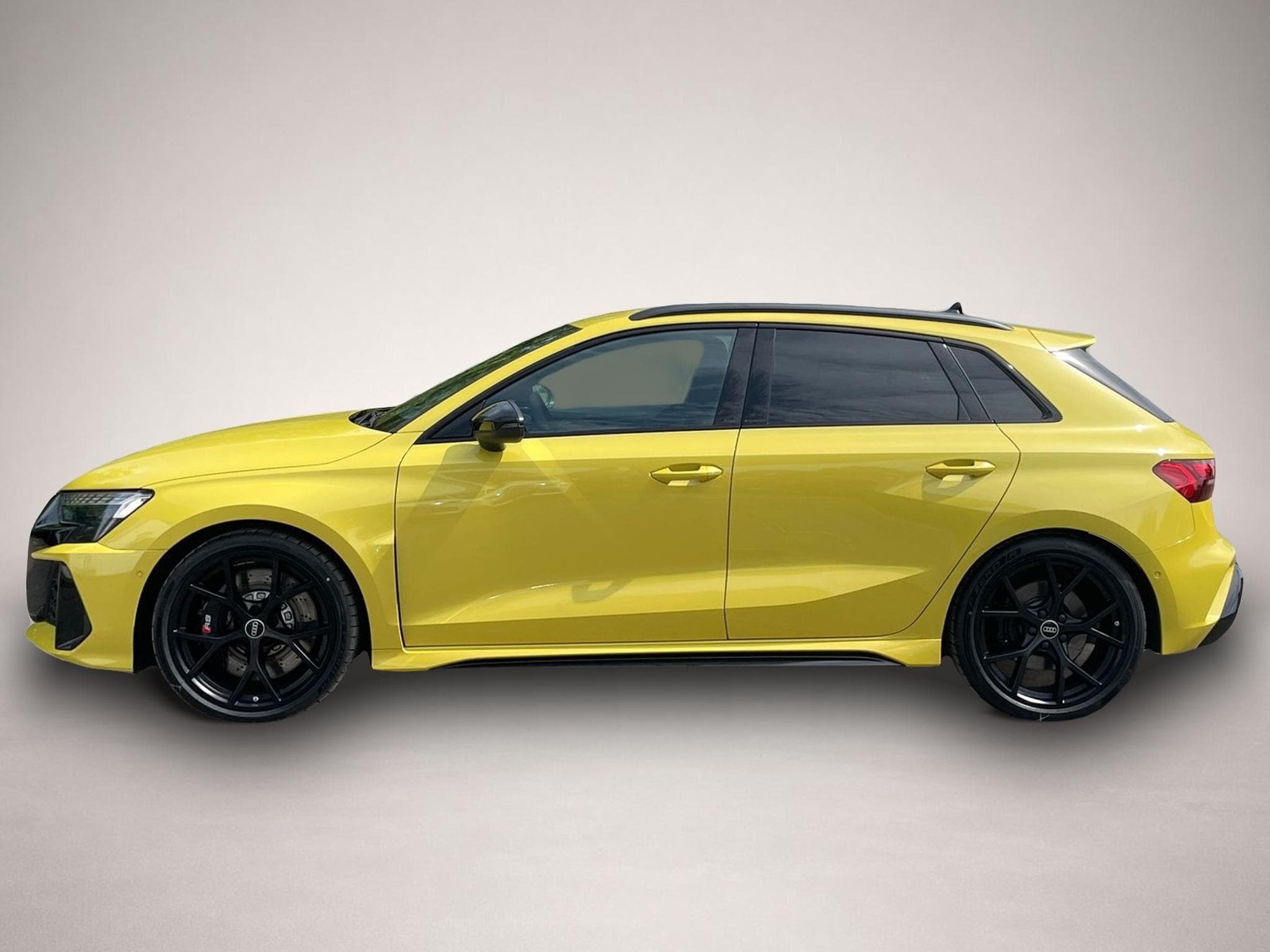 Audi RS3 (2025) - Photo 2