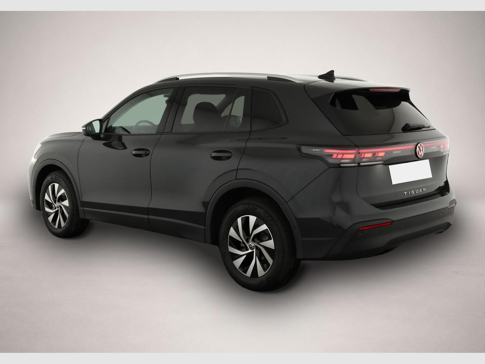 VW Tiguan (2025) - Photo 4