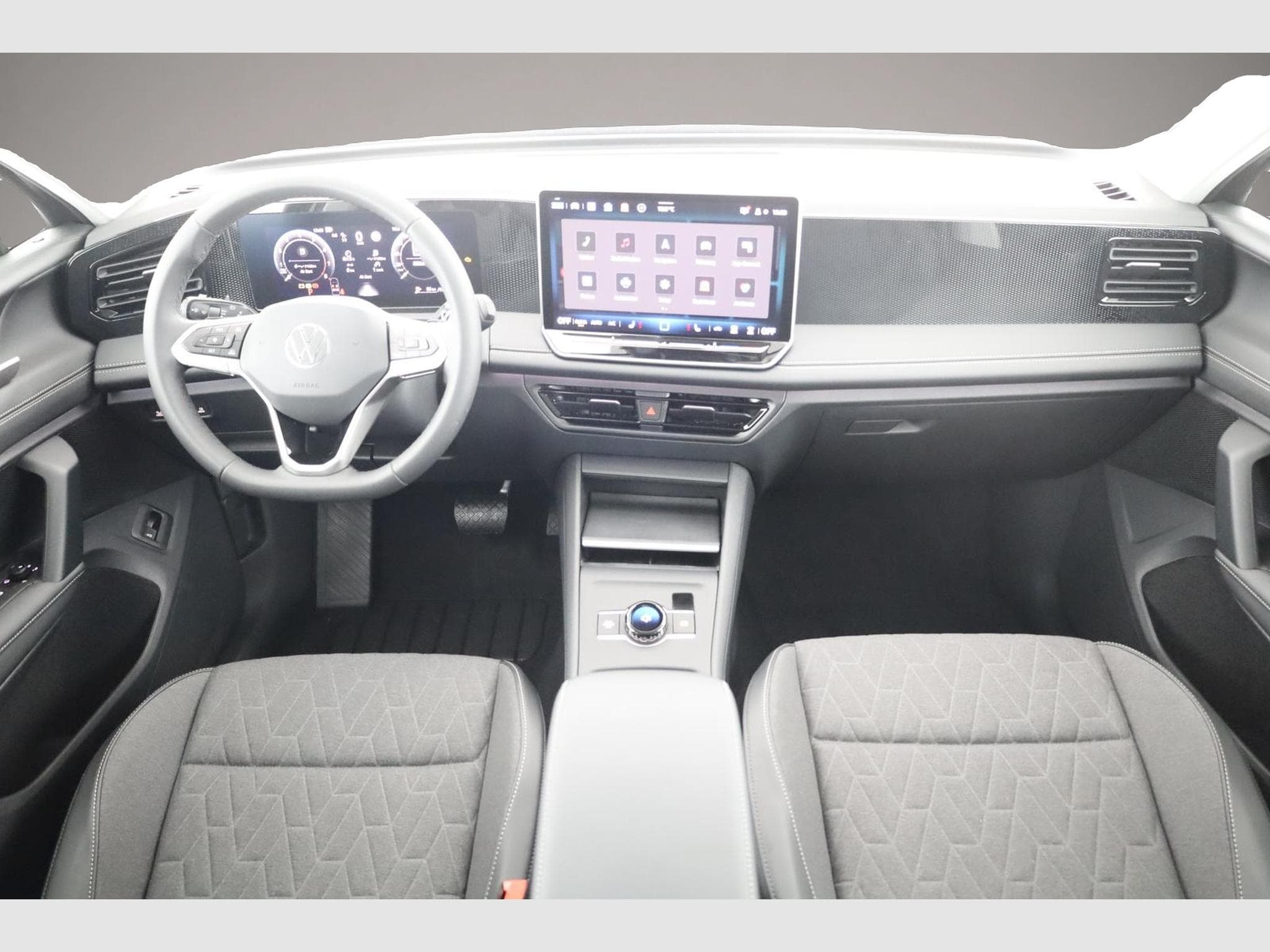 VW Tiguan (2025) - Photo 5