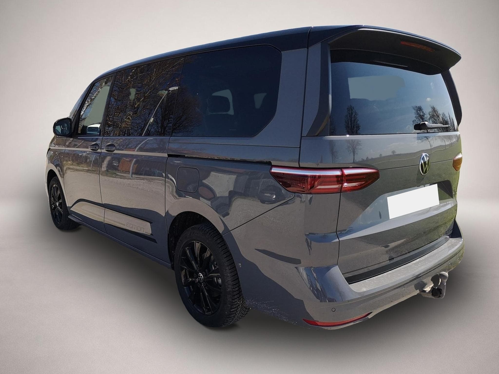 VW Multivan (2025) - Photo 3