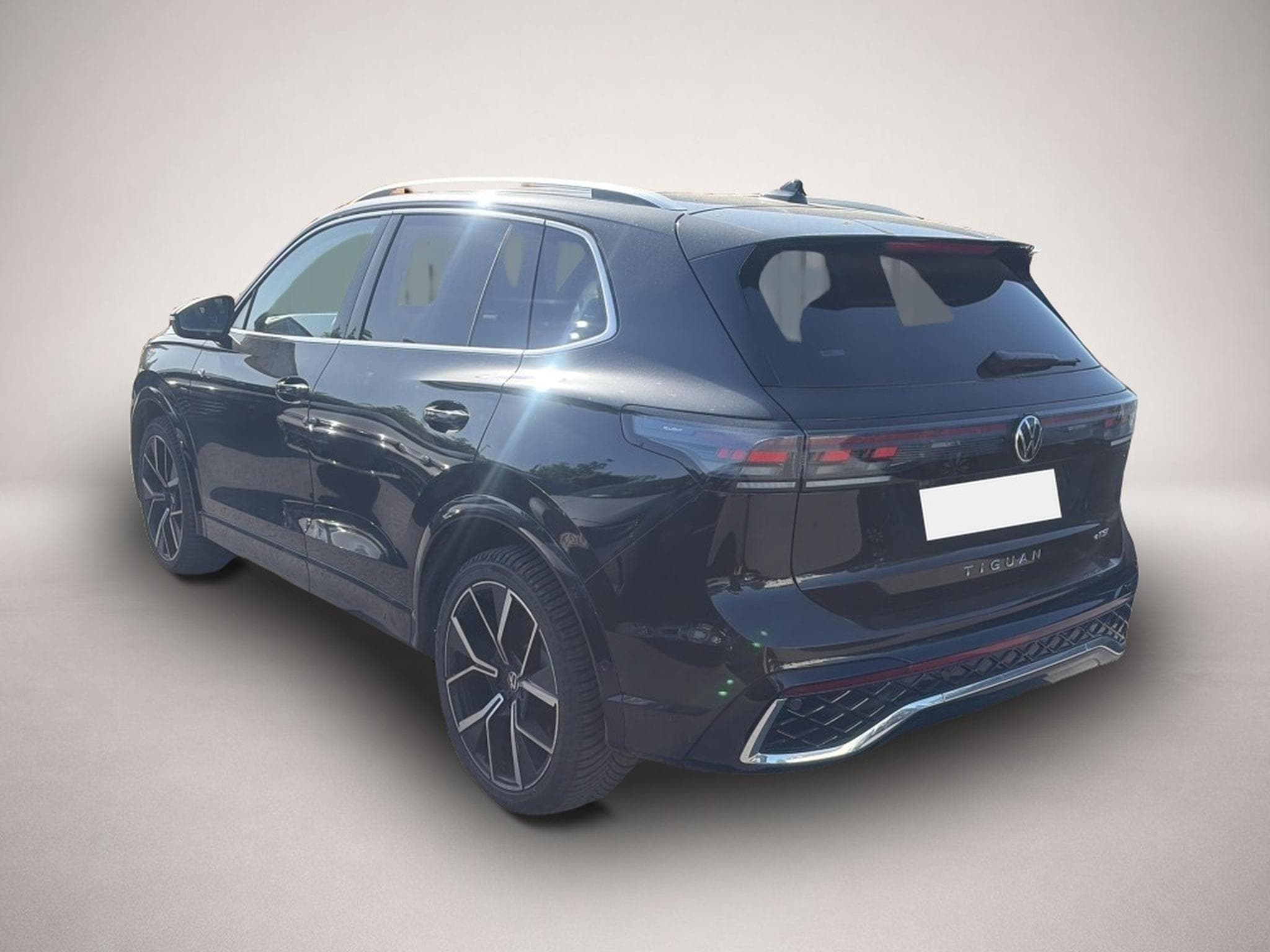 VW Tiguan (2025) - Photo 5