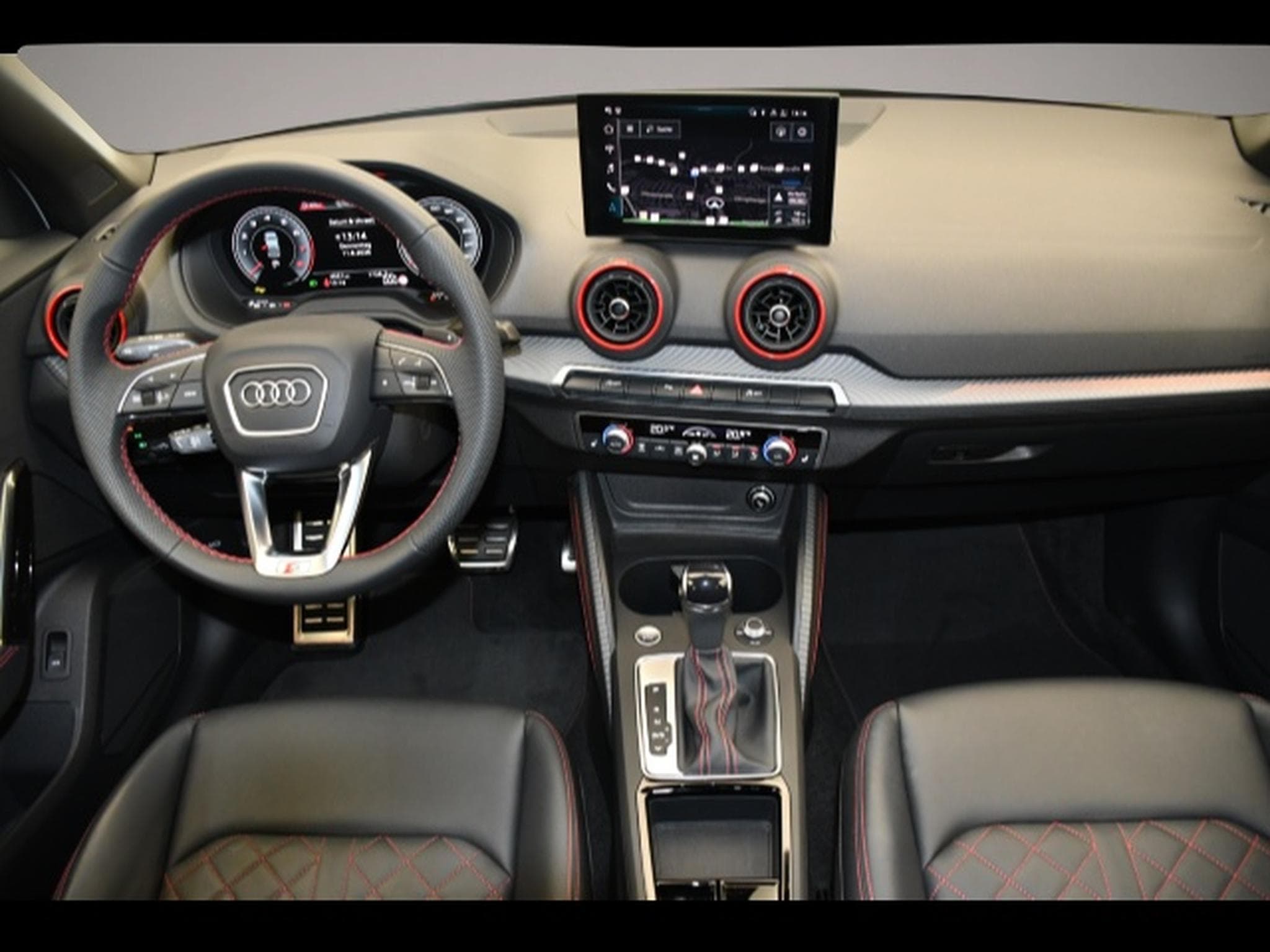 Audi Q2 (2025) - Photo 4