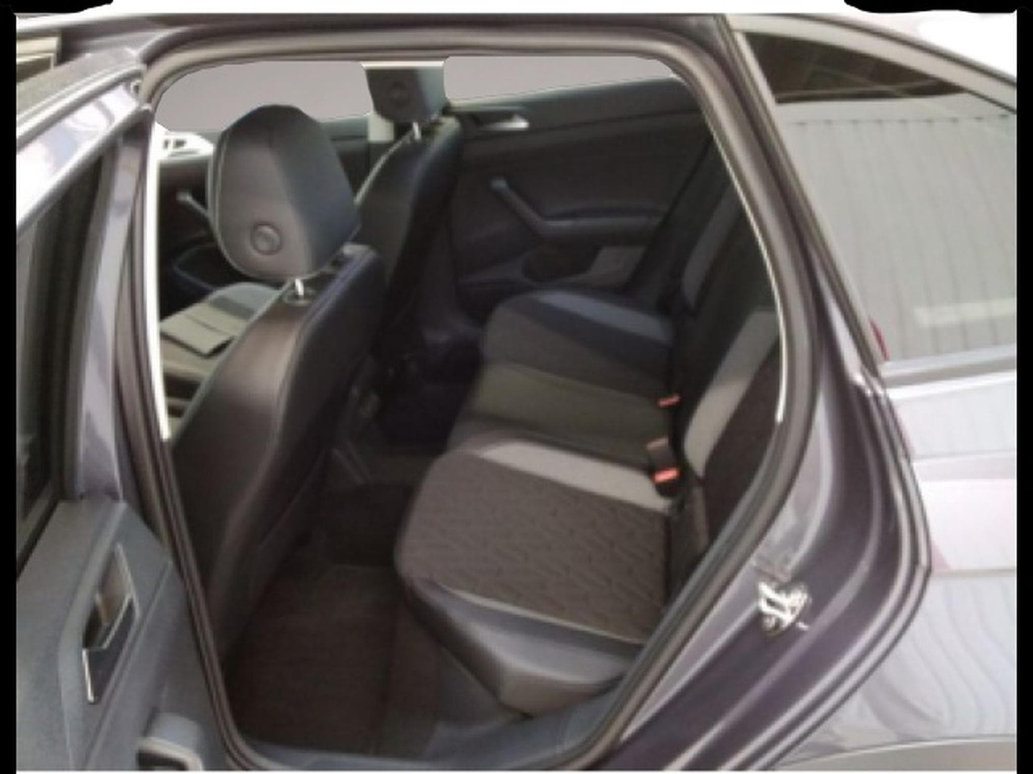 VW Taigo (2025) - Photo 2