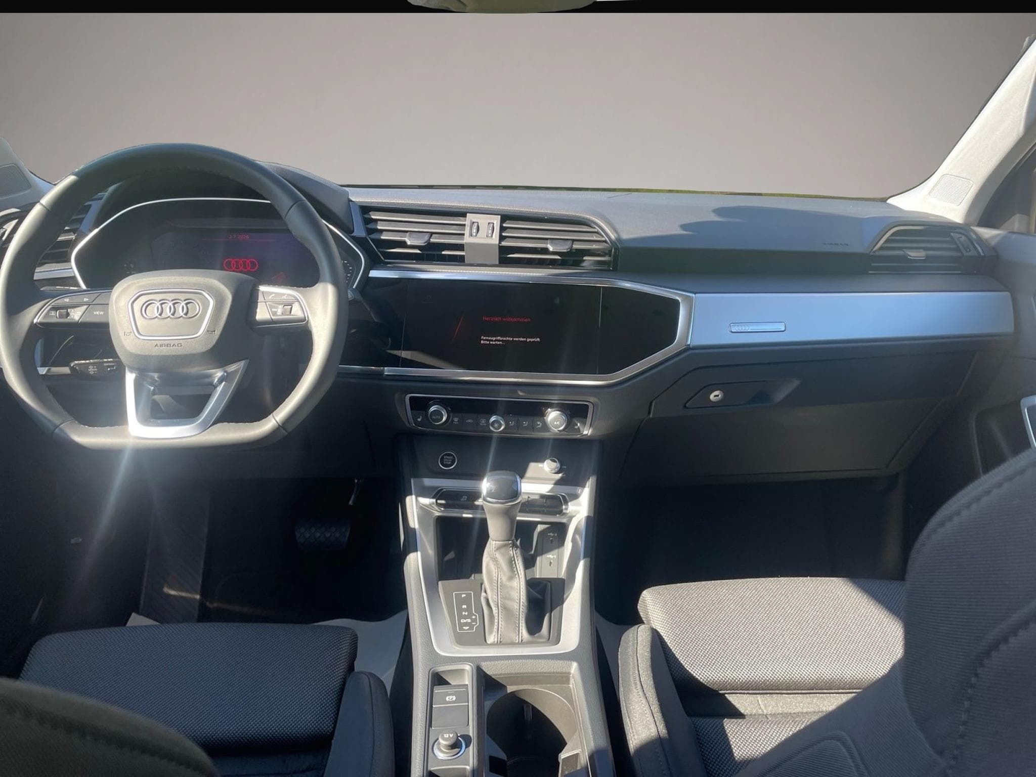 Audi Q3 (2025) - Photo 9