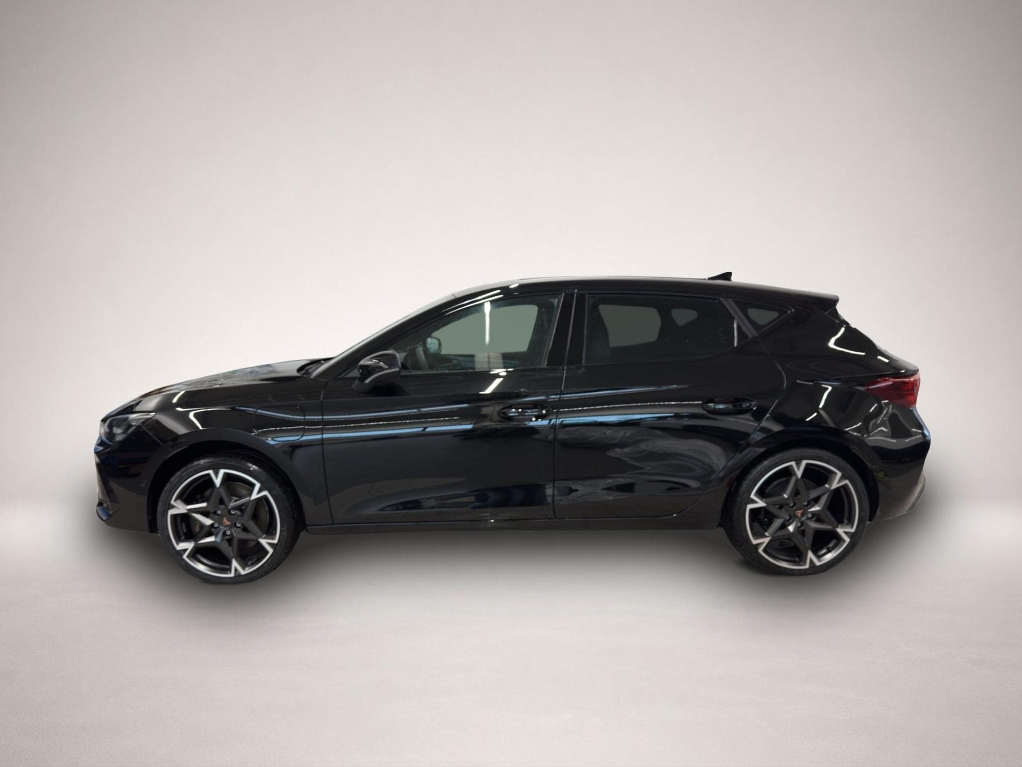 Cupra Leon (2025) - Photo 3