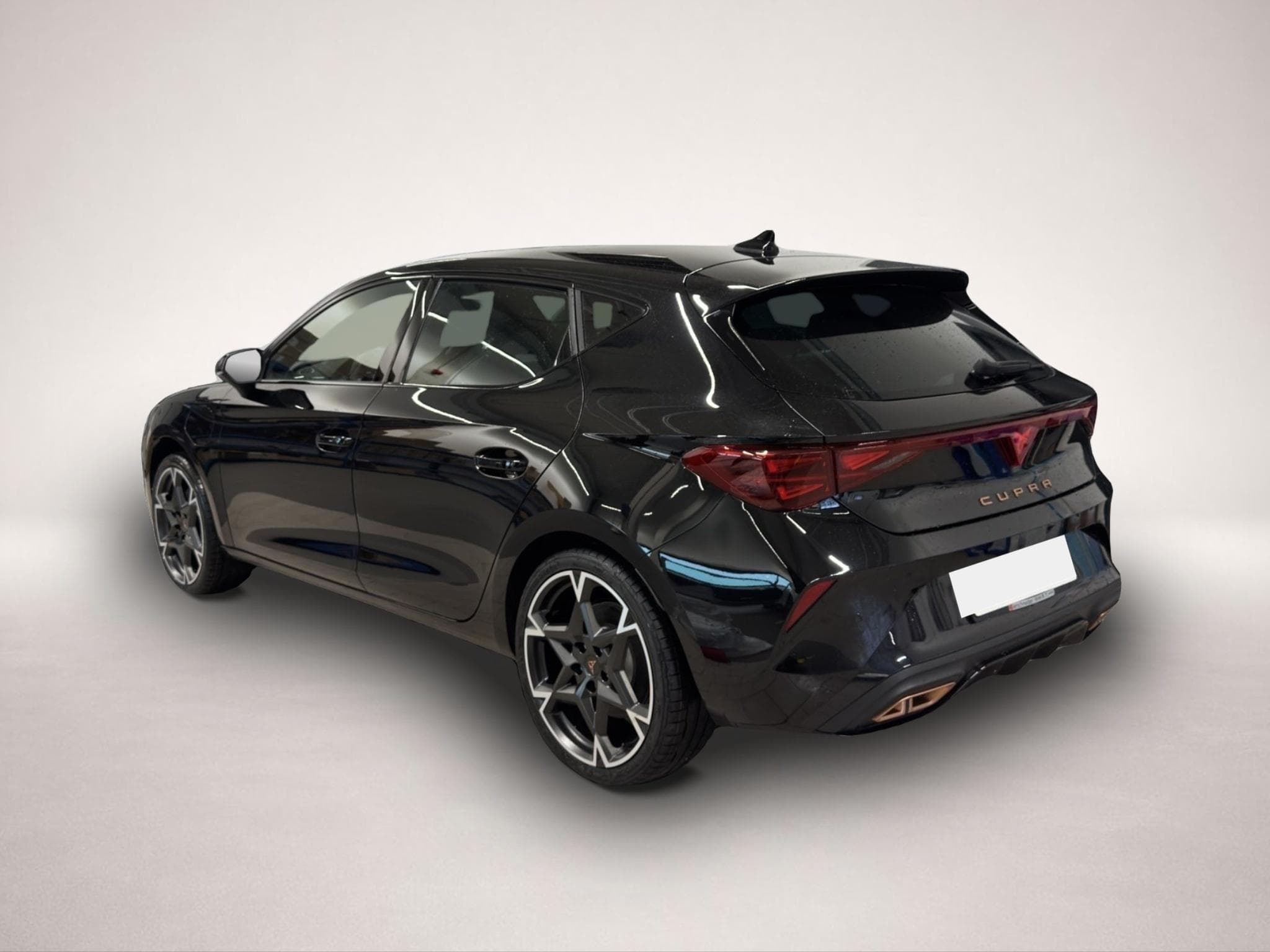 Cupra Leon (2025) - Photo 4