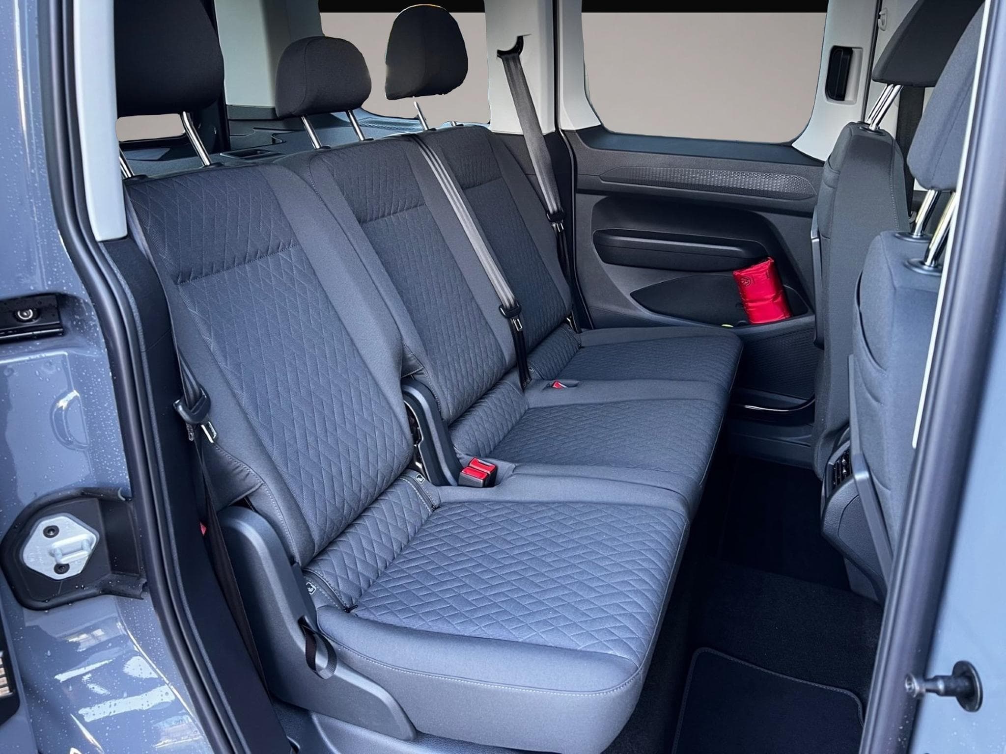 VW Caddy (2023) - Photo 4