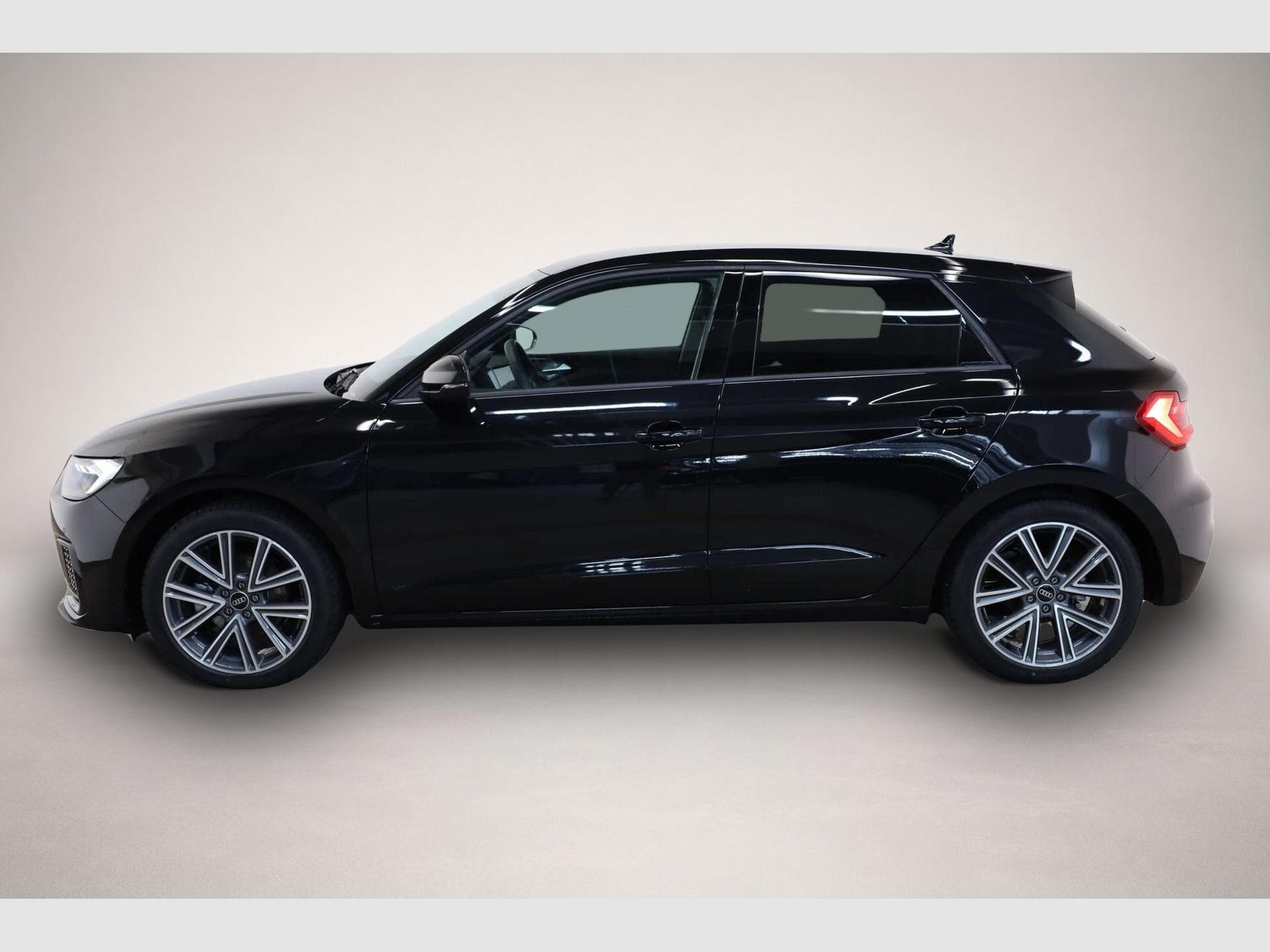 Audi A1 (2025) - Photo 4