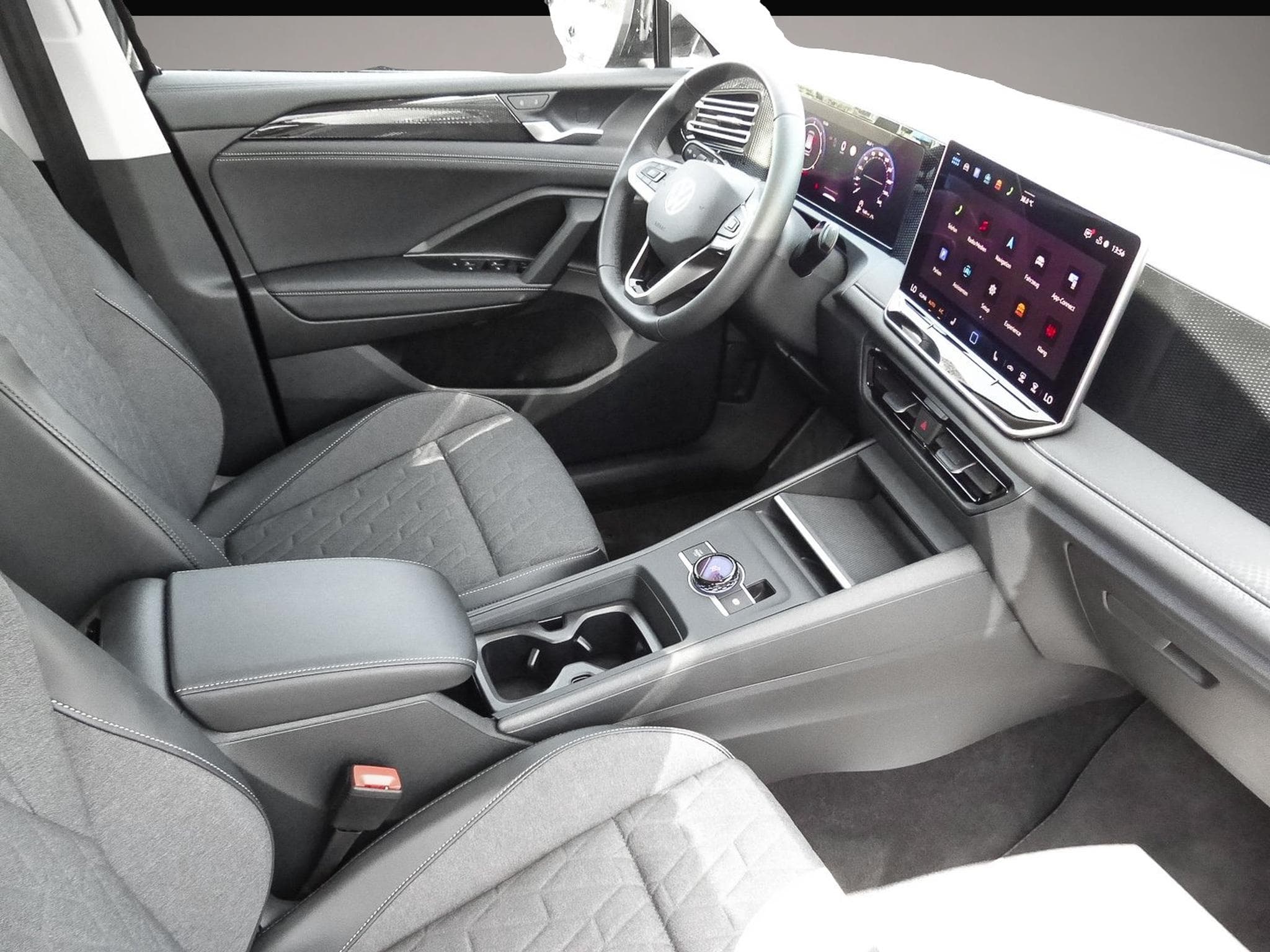 VW Tiguan (2025) - Photo 6