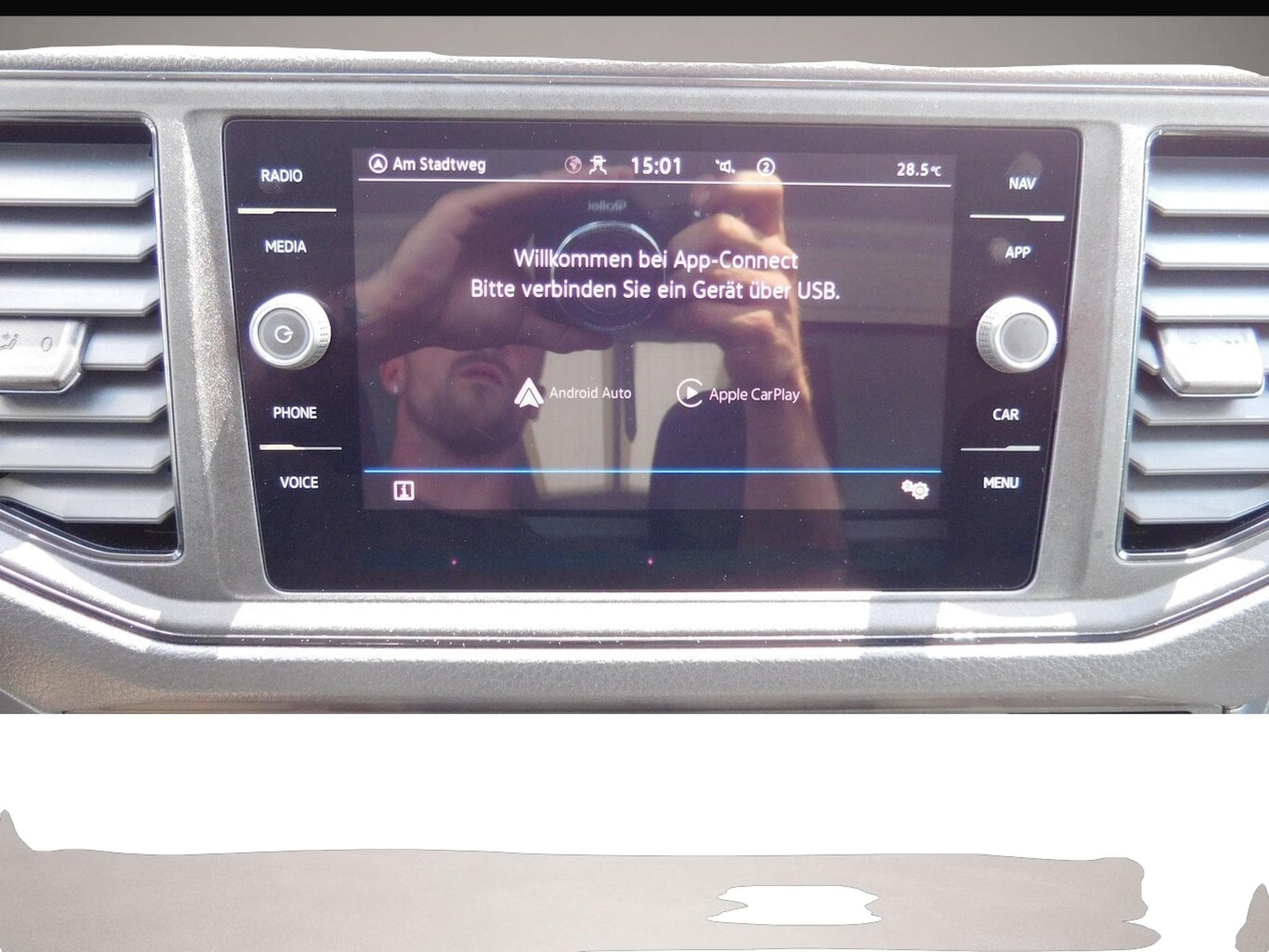 VW Crafter (2023) - Photo 2