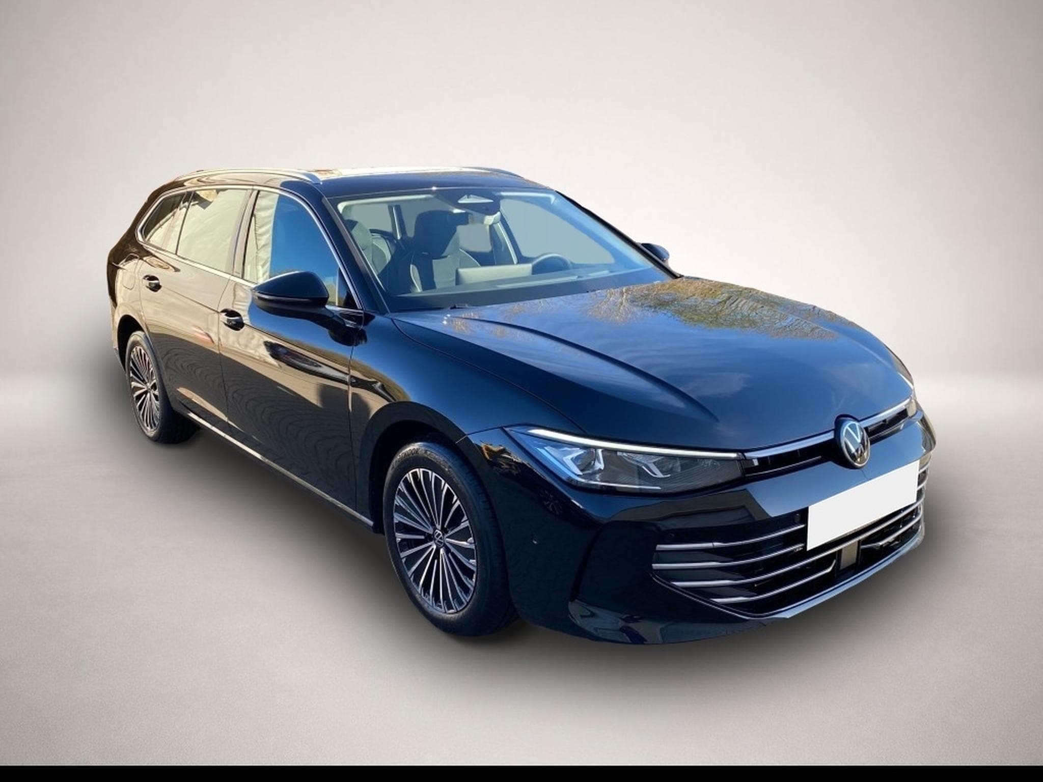 VW Passat (2025) - Photo 4