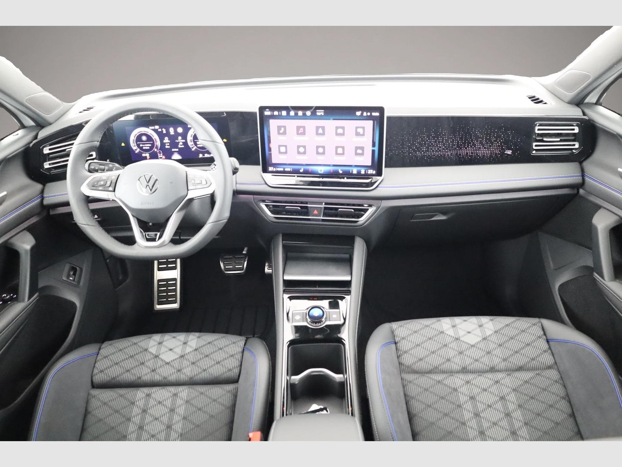 VW Tiguan (2025) - Photo 5