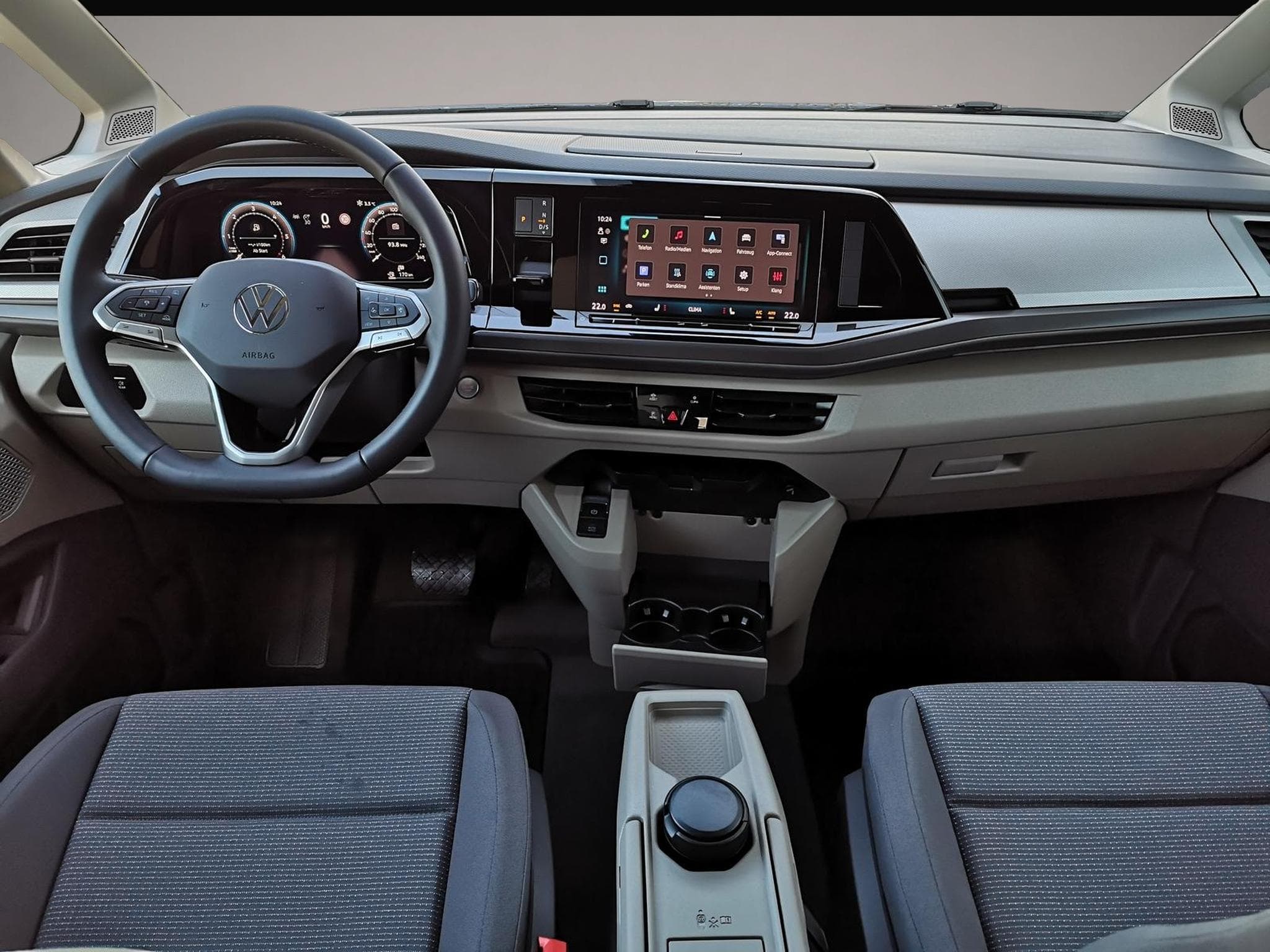 VW Multivan (2025) - Photo 4