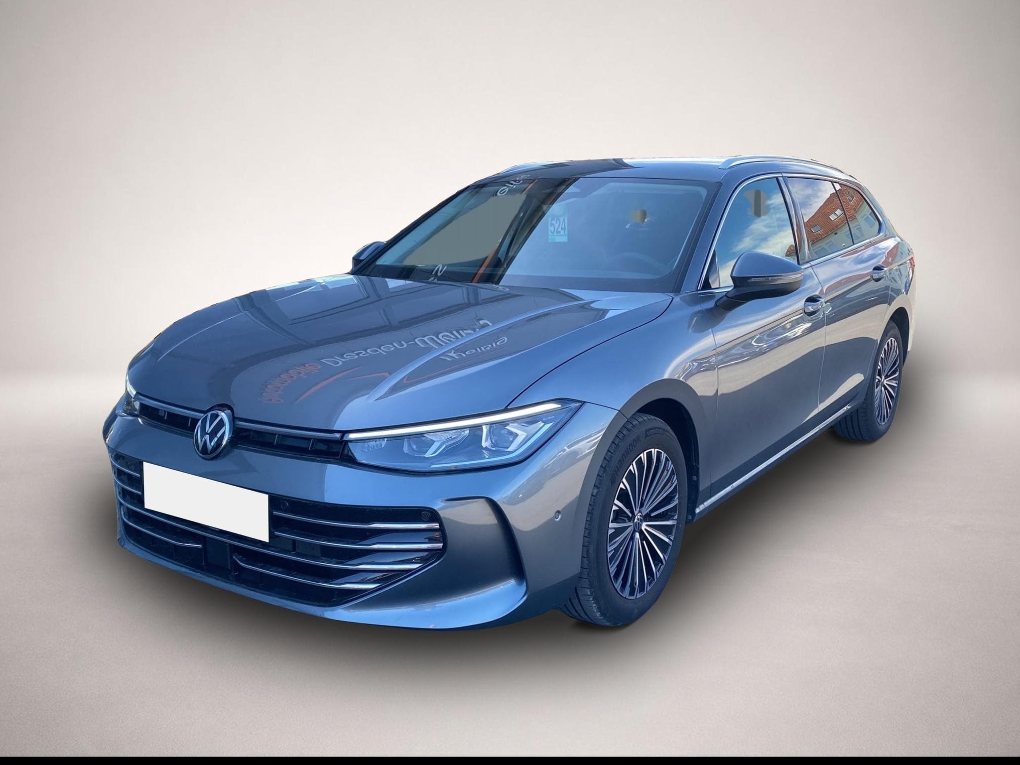 VW Passat (2025) - Photo 2