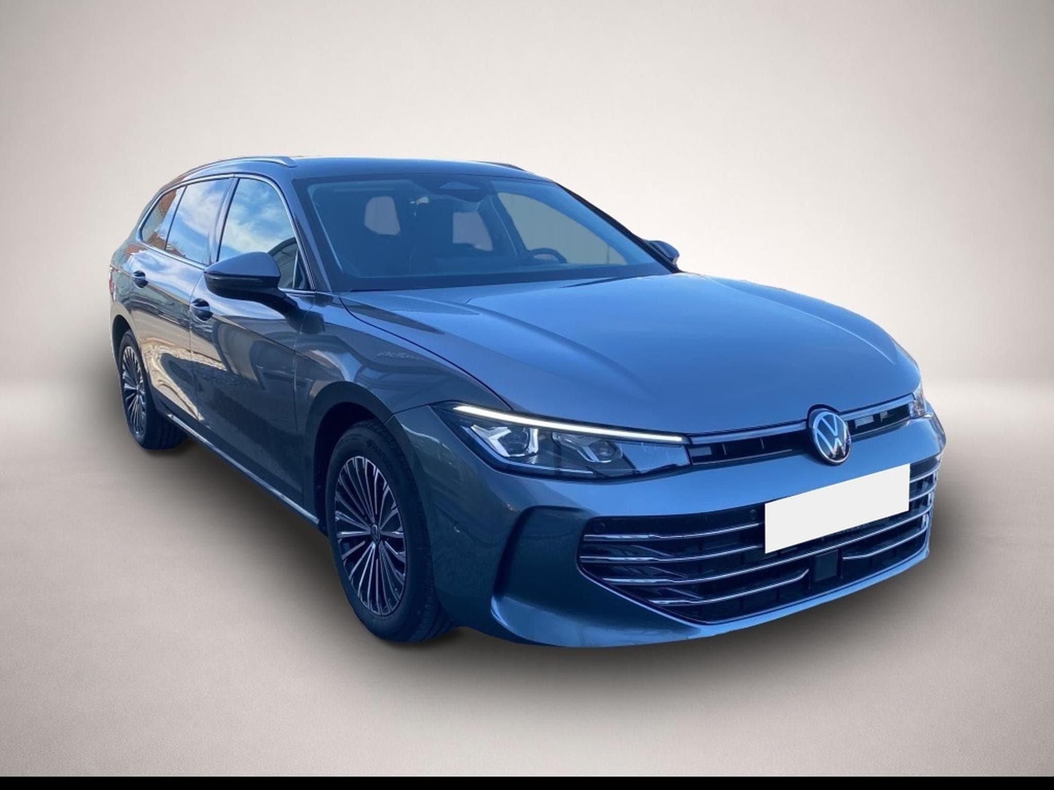 VW Passat (2025) - Photo 4