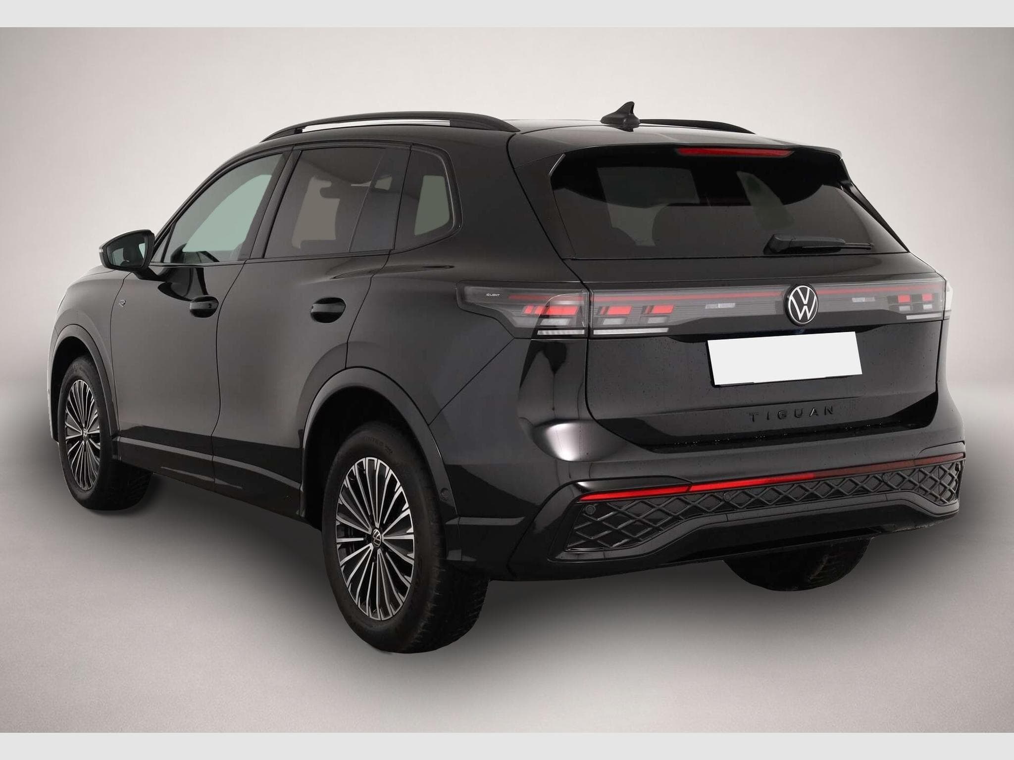 VW Tiguan (2025) - Photo 3