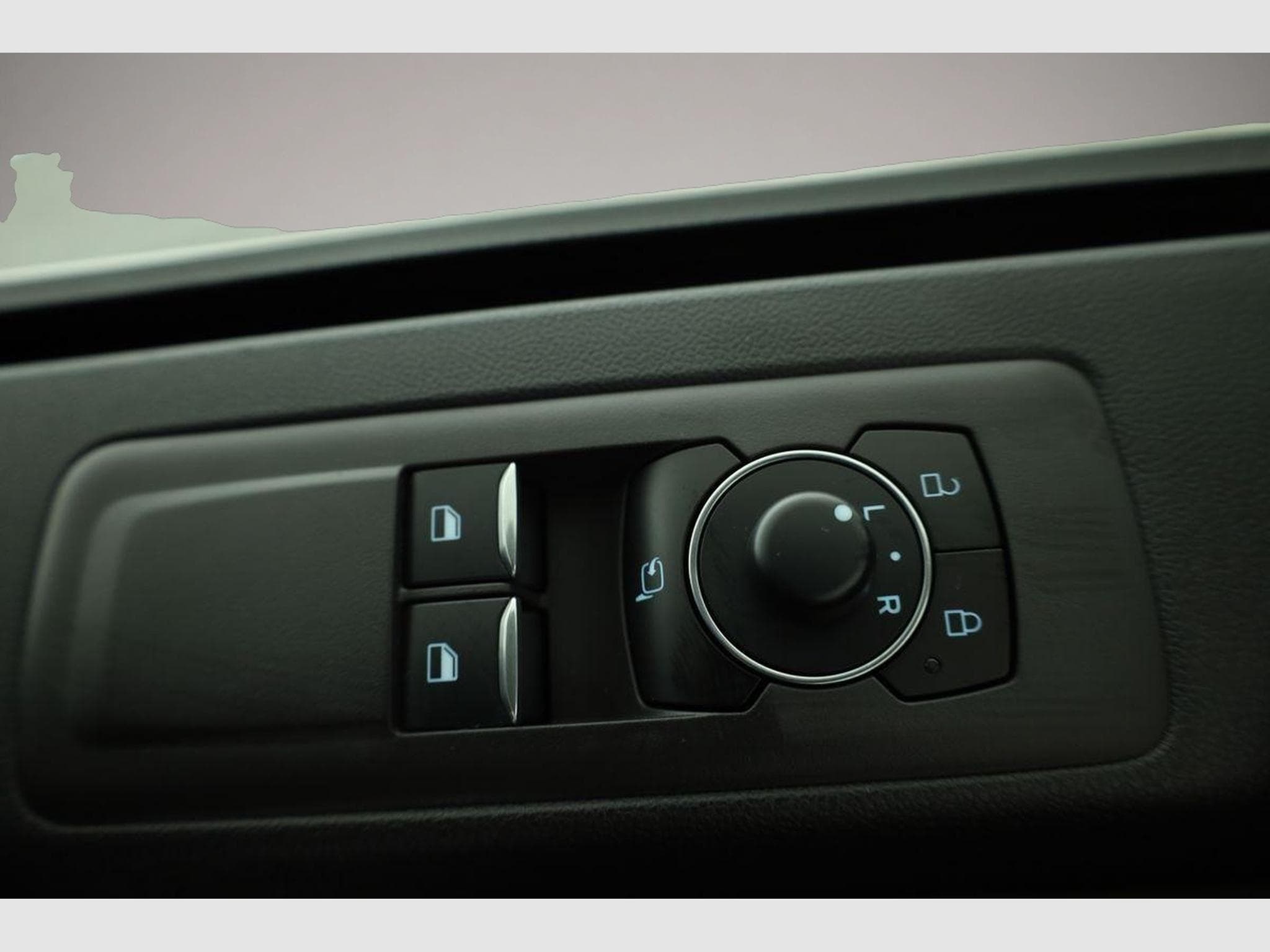 Ford Transit (2026) - Photo 7
