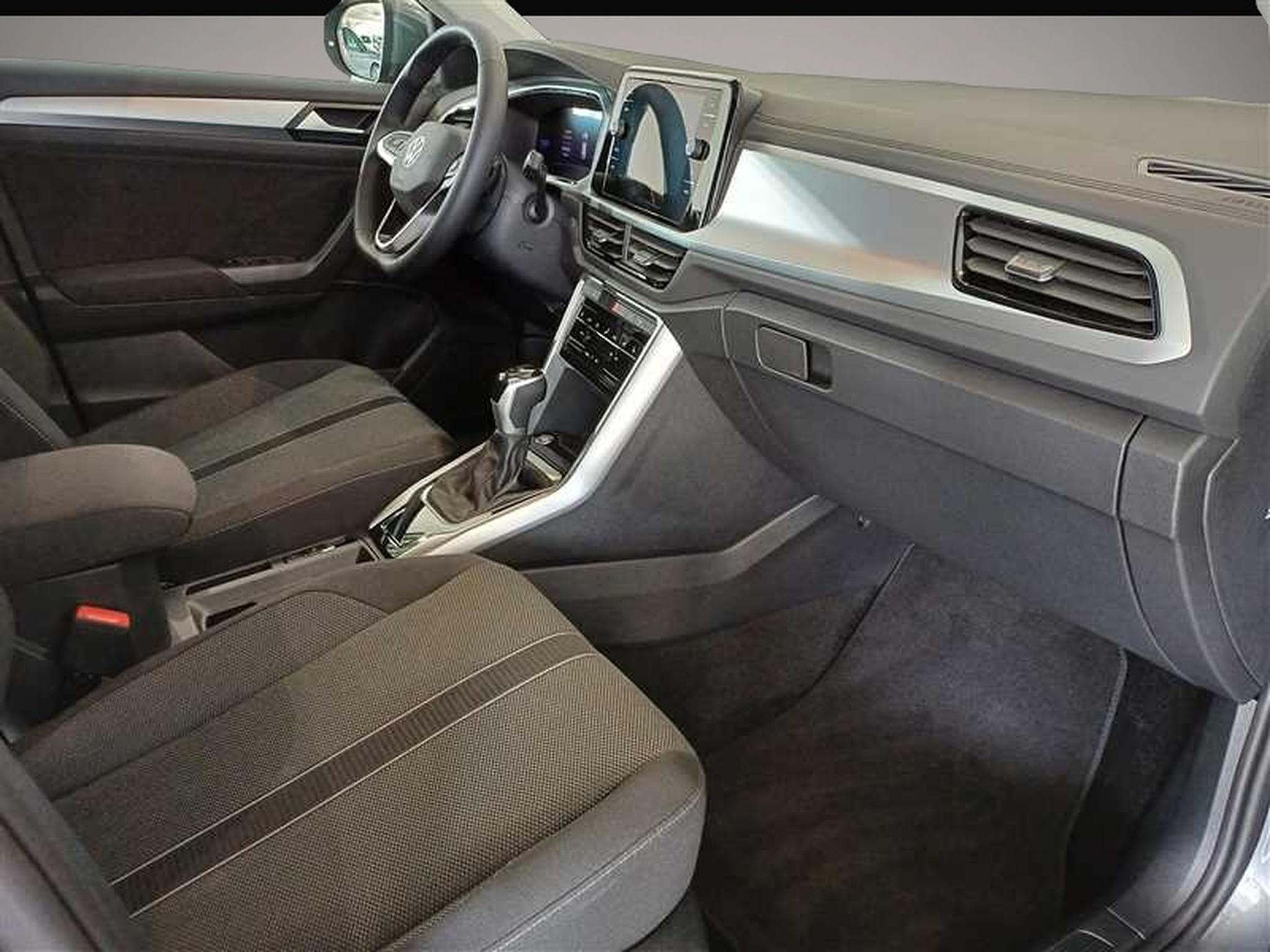 VW T-Roc (2026) - Photo 2