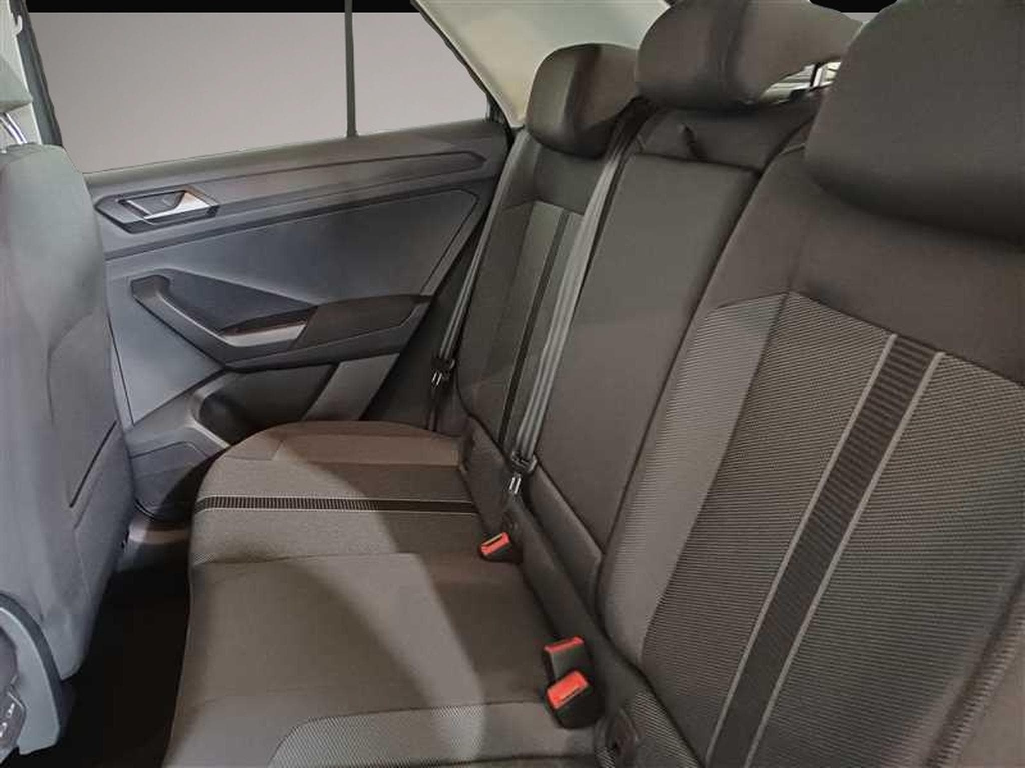 VW T-Roc (2026) - Photo 3