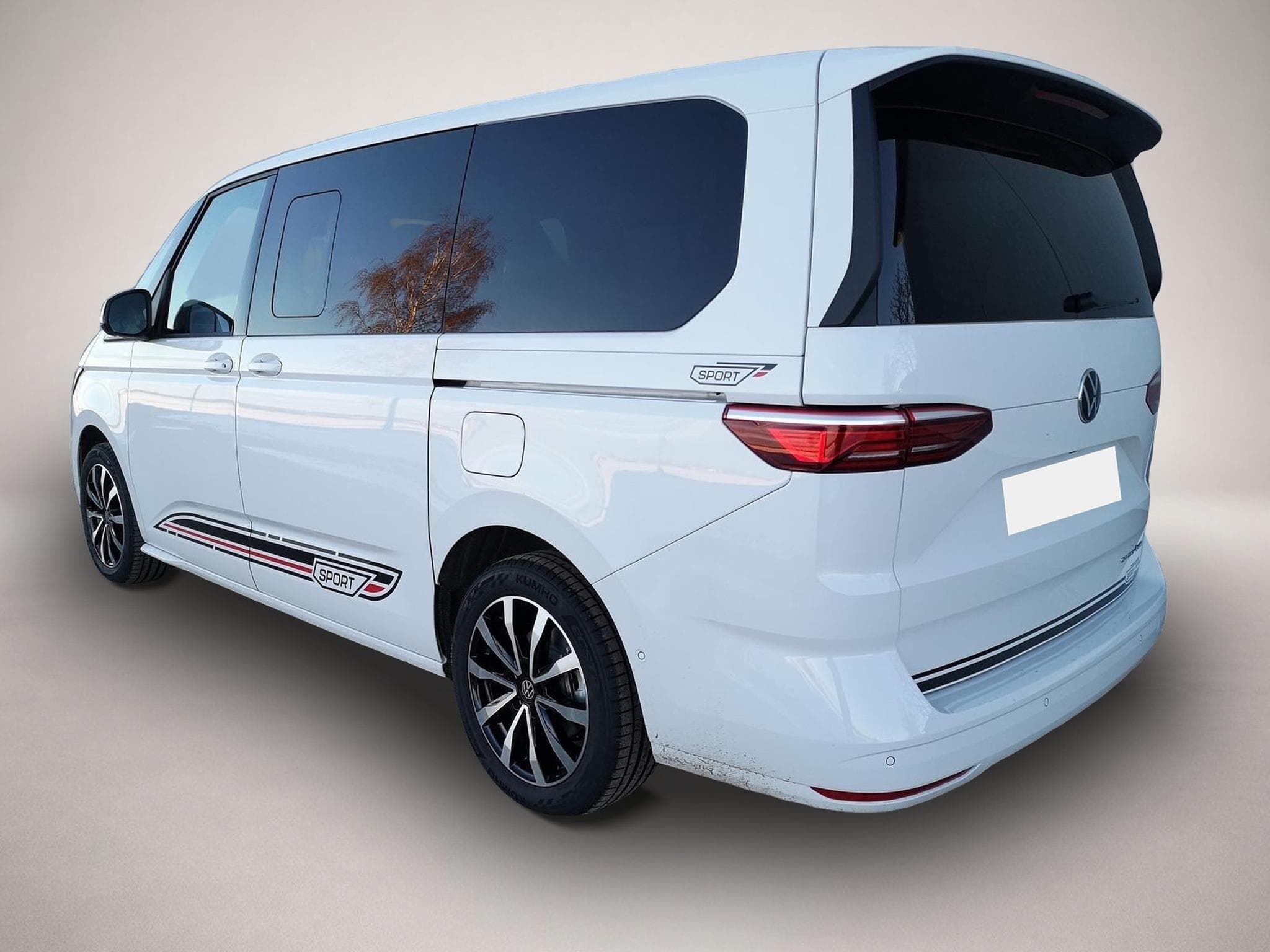 VW Multivan (2025) - Photo 2