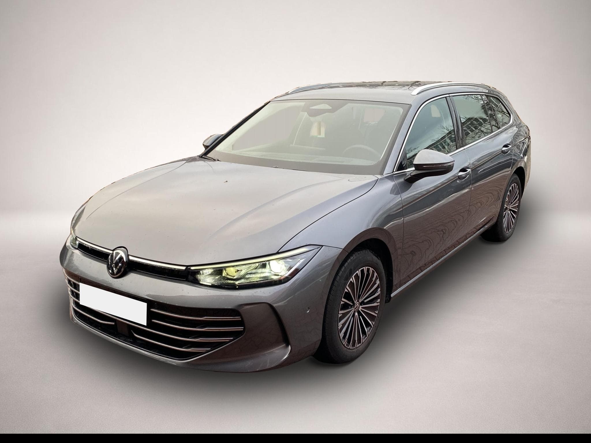 VW Passat (2025) - Photo 2