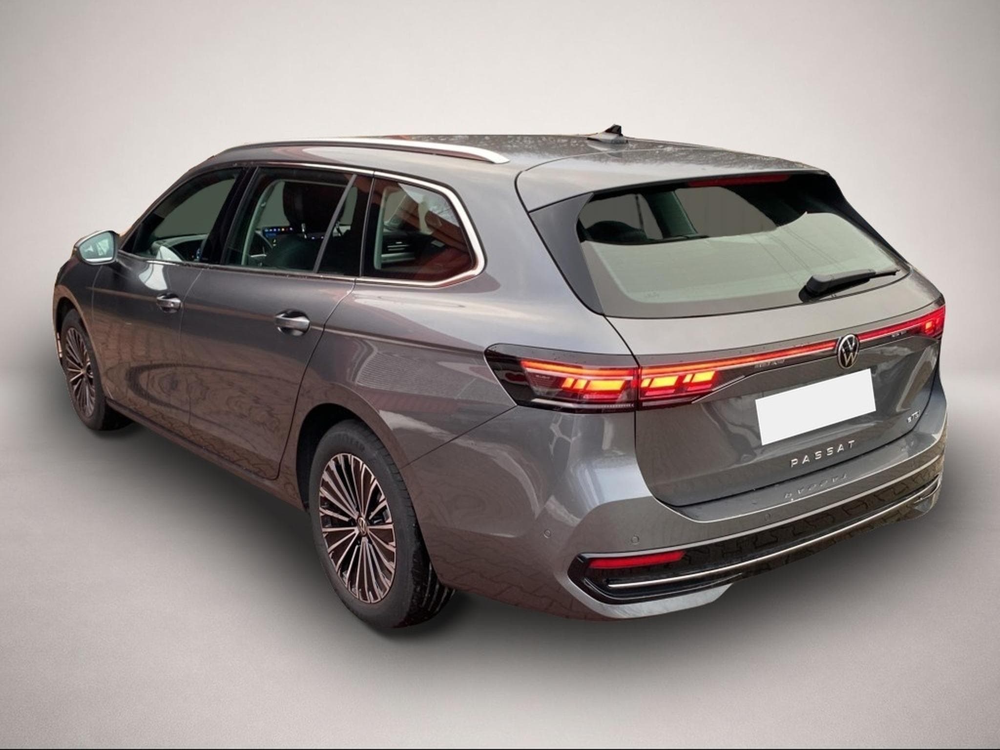 VW Passat (2025) - Photo 3