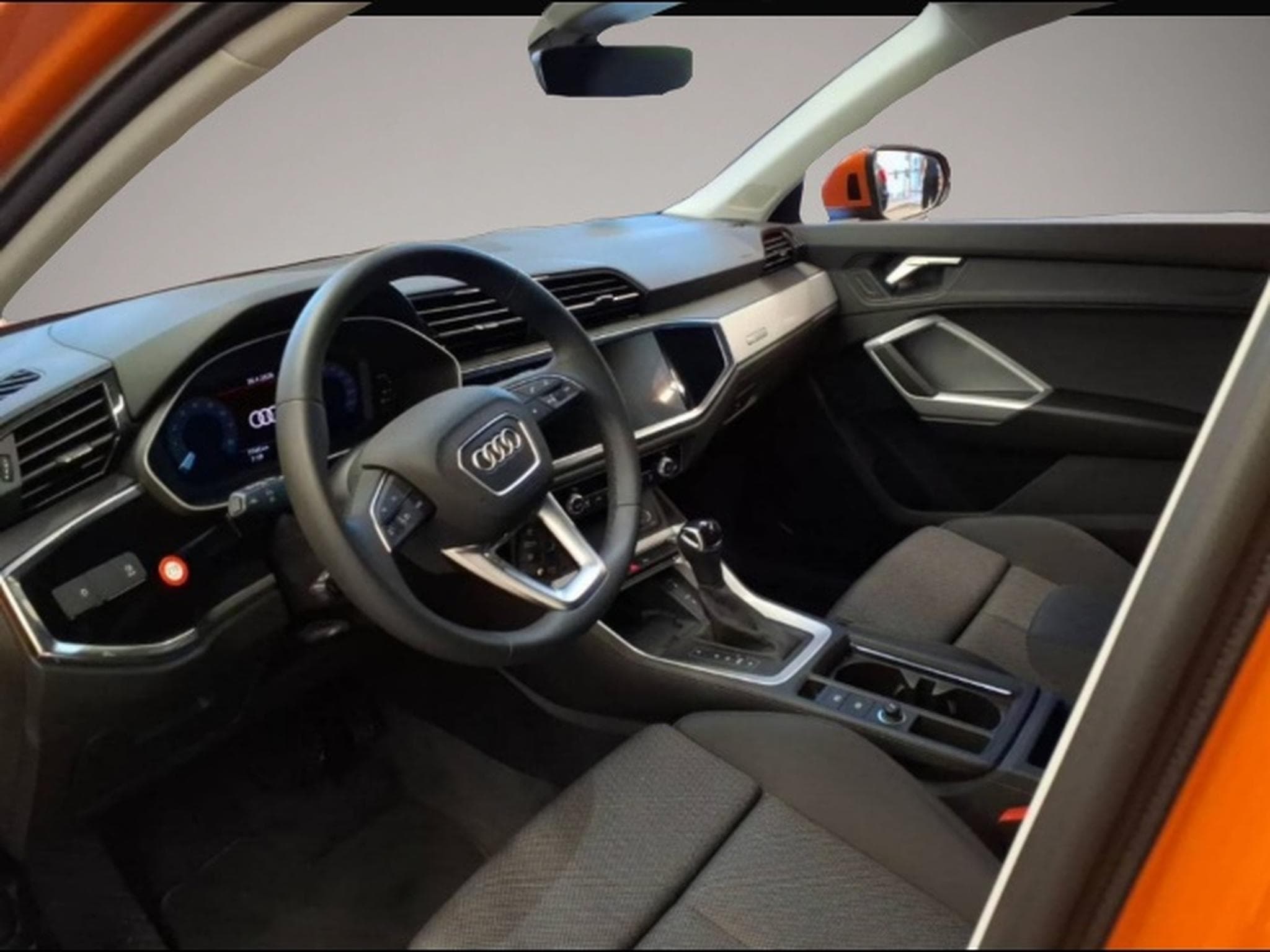 Audi Q3 (2025) - Photo 1