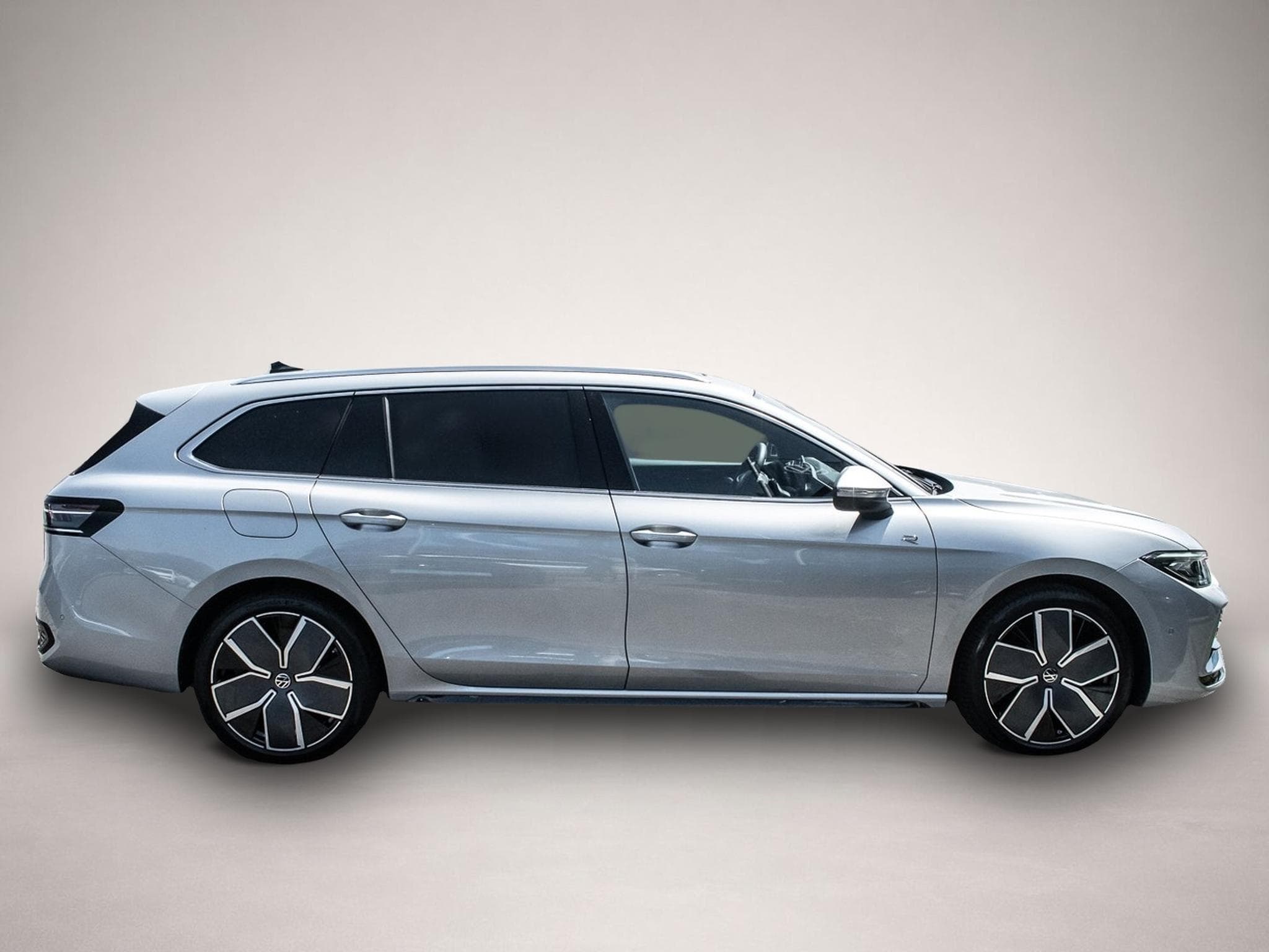 VW Passat (2025) - Photo 4