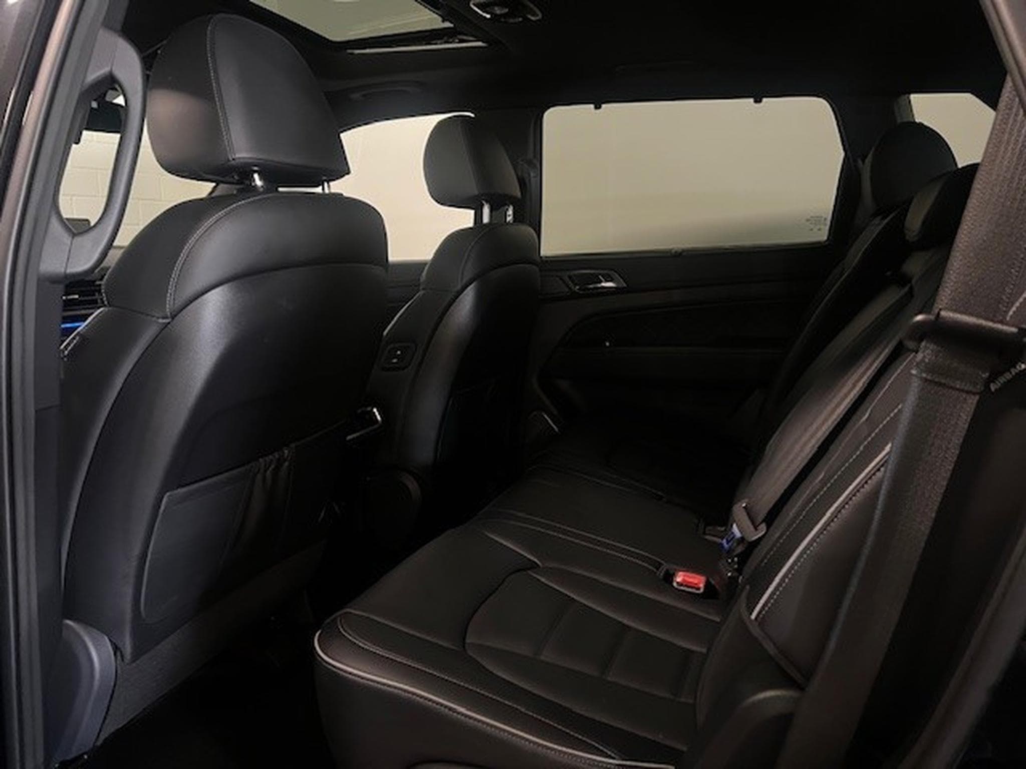 KGM Rexton 2.2 D-DIT BLACK-LINE 4WD BOITE AT8 (2025) - Photo 10